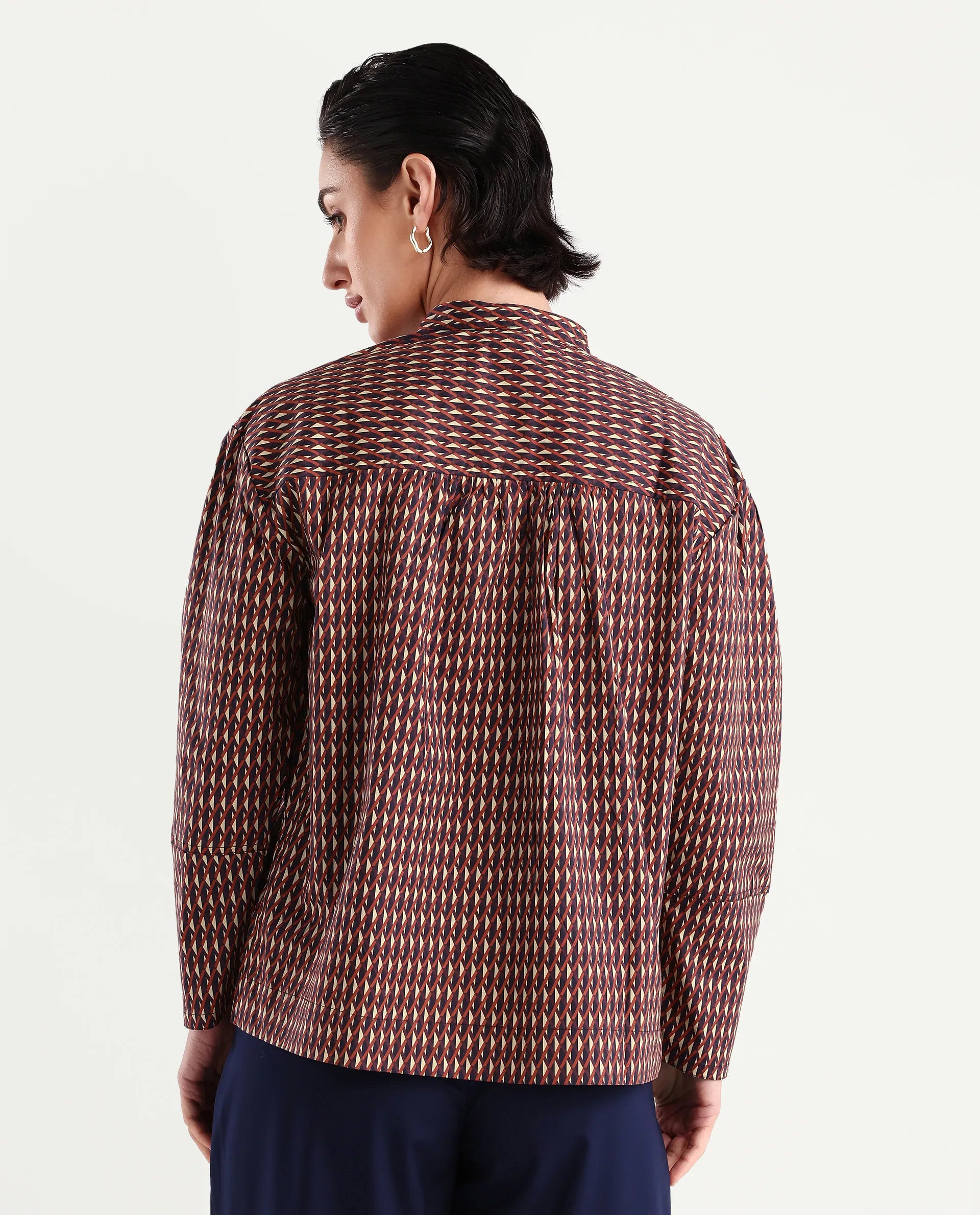 Rareism Women's Meteor Dark Multi Polyester Blend Mandarin Collar Geometric Print Relaxed Fit Top