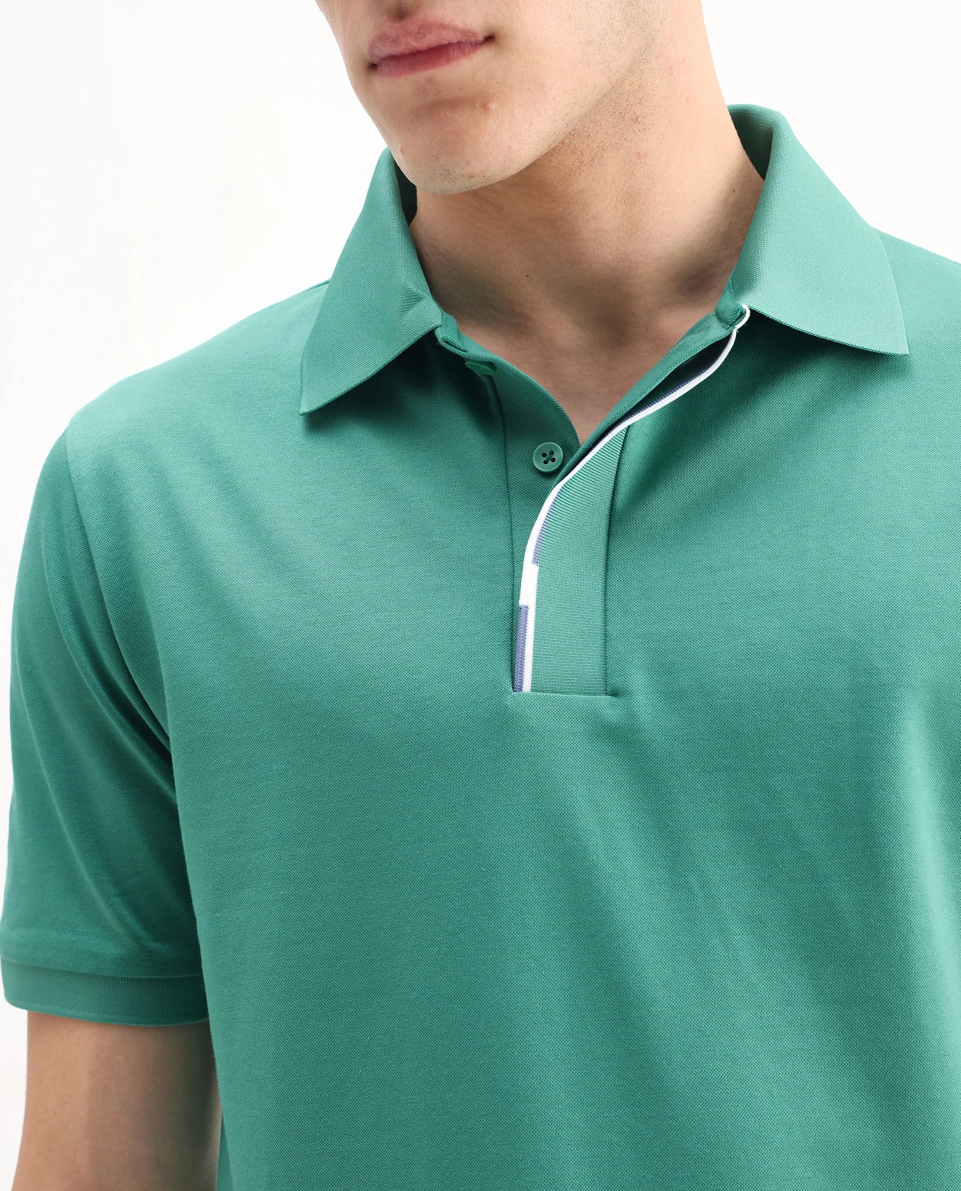 Rare Rabbit Men's Mor Light Green Cotton Blend Plain Regular Fit Half Sleeve Polo