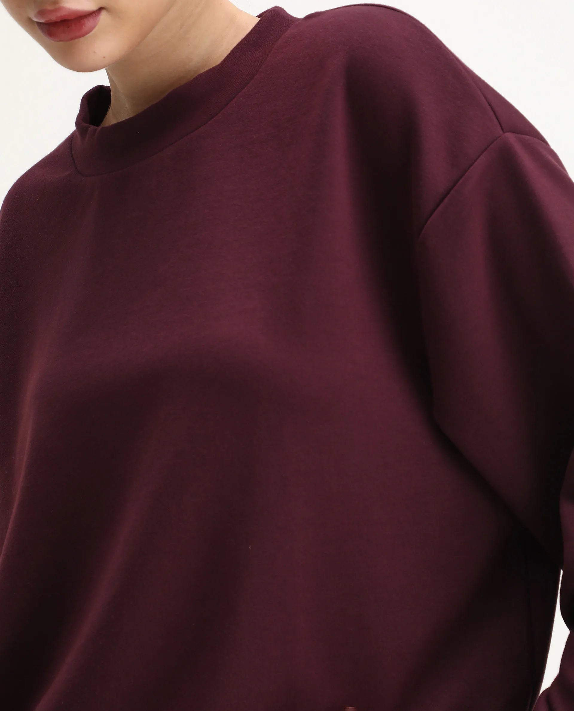 Rareism Women's Nebo Dark Maroon Modal Blend Fabric Crew Neck Relaxed Fit Printed Sweatshirt