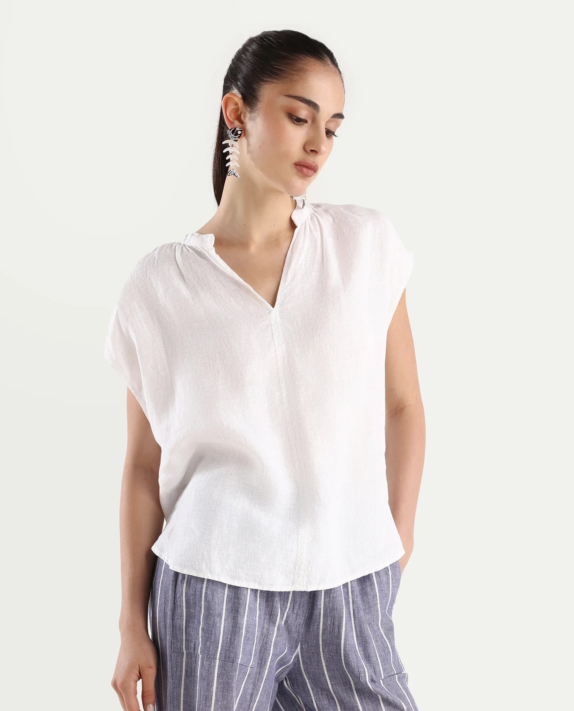 Rareism Women's Nenso White 100% Linen Extended Sleeves Mandarin Collar Relaxed Fit Plain Top