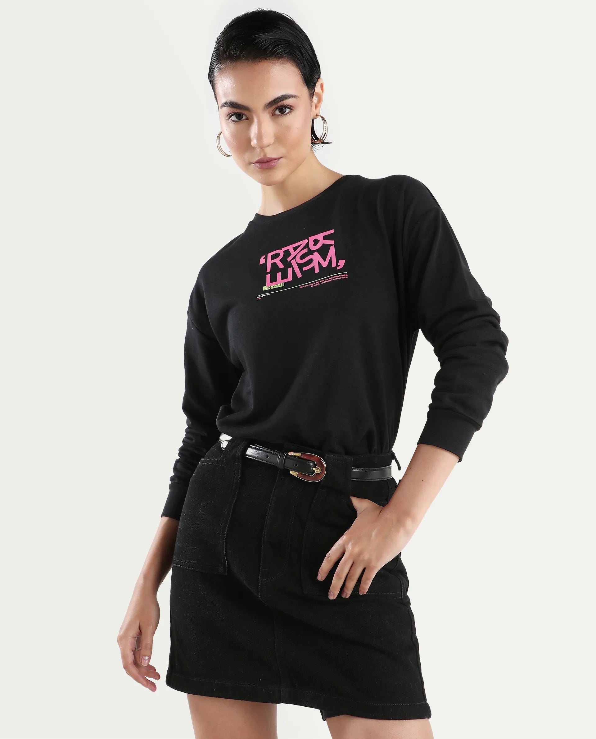 Rareism Women's Perio Black Cotton Blend Crew Neck Graphic Print Regular Fit Sweatshirt
