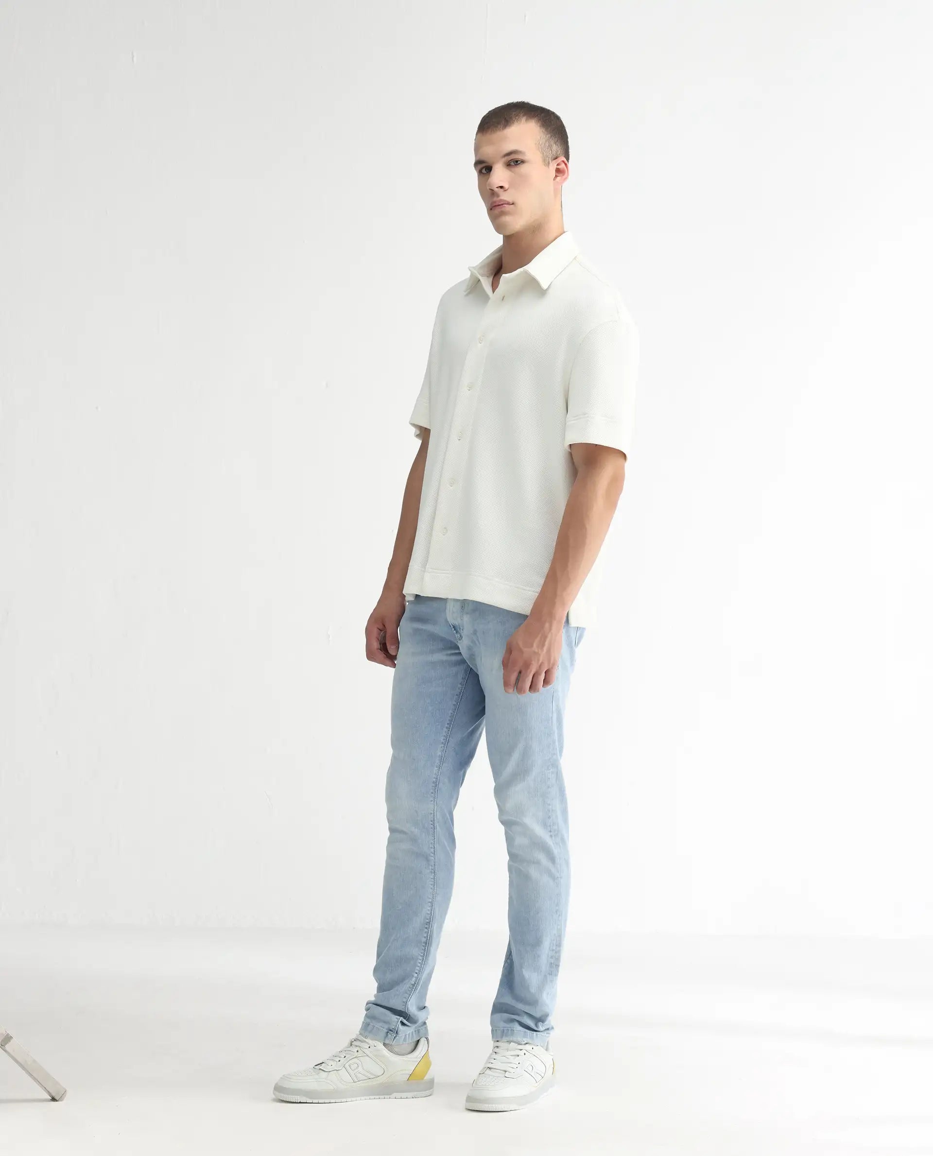 Rare Rabbit Men's Roune Light Blue Cotton Plain Hawk Slim Fit Jeans