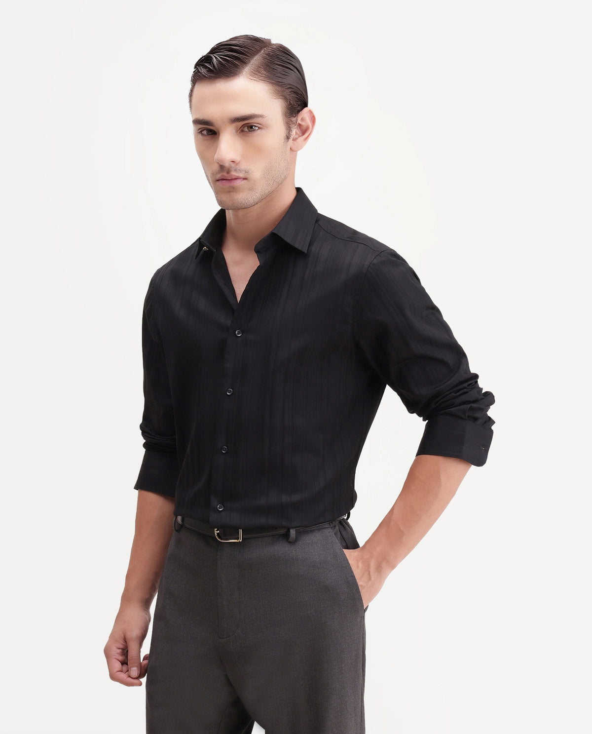 Rare Rabbit Men's Gory Black Cotton Spread Collar Regular Fit Plain Shirt
