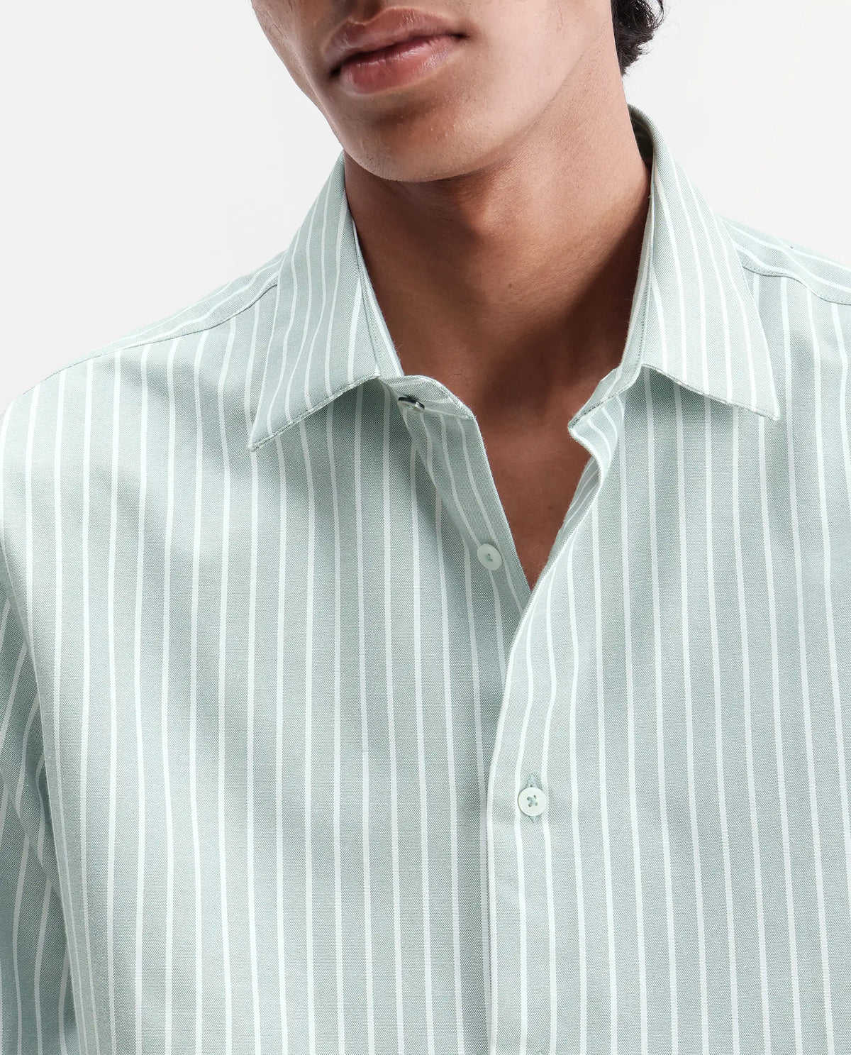 Rare Rabbit Men's Orven Primary Green Cotton Blend Spread Collar Button Regular Striped Shirt