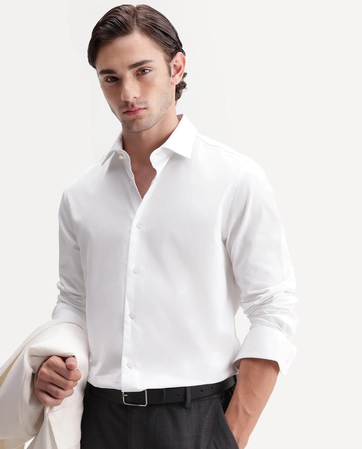 Rare Rabbit Men's Fiora Primary White Cotton Spread Collar Regular Plain Shirt