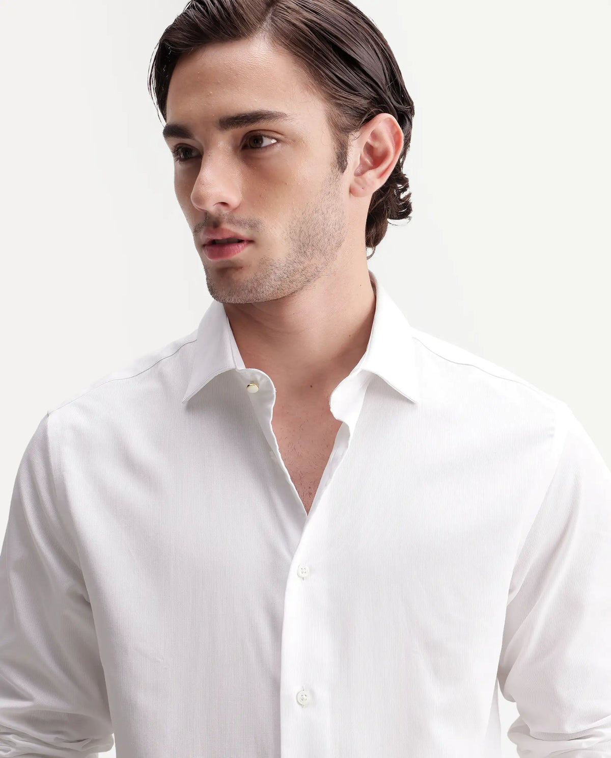 Rare Rabbit Men's Fiora Primary White Cotton Spread Collar Regular Plain Shirt