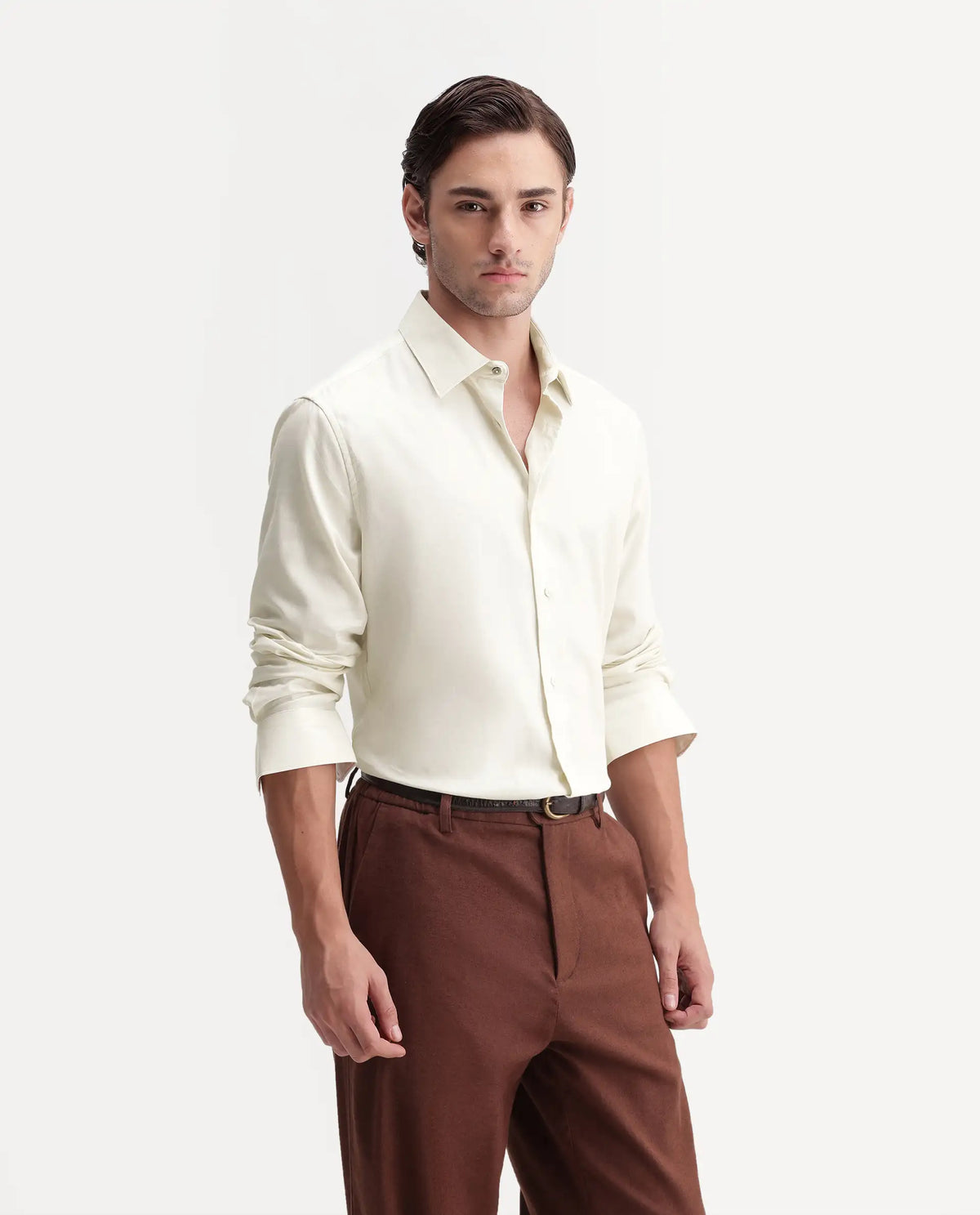 Rare Rabbit Men's Miru Primary Off White Cotton Spread Collar Regular Plain Shirt