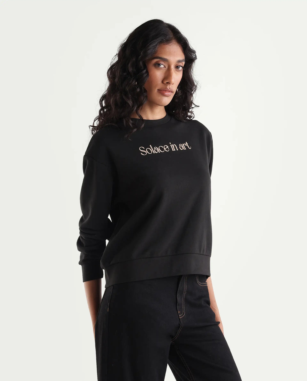 Rareism Women's Prow Black Cotton Blend Relaxed Fit Typography Print Sweatshirt