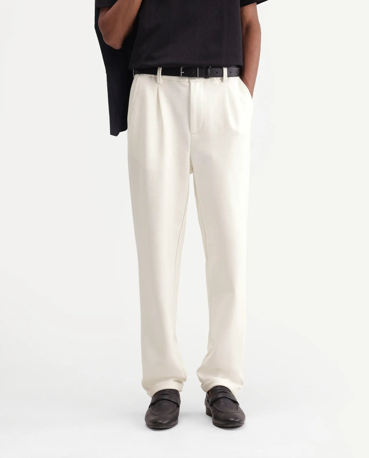 Rare Rabbit Men's Zor Off White Cotton Blend  Relaxed Plain Trouser