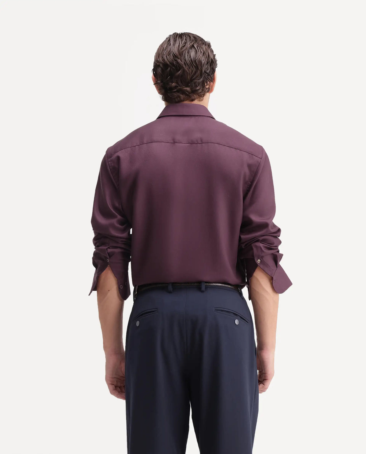 Rare Rabbit Men's Pare Maroon Cotton Blend Button-Down Collar Regular Plain Shirt
