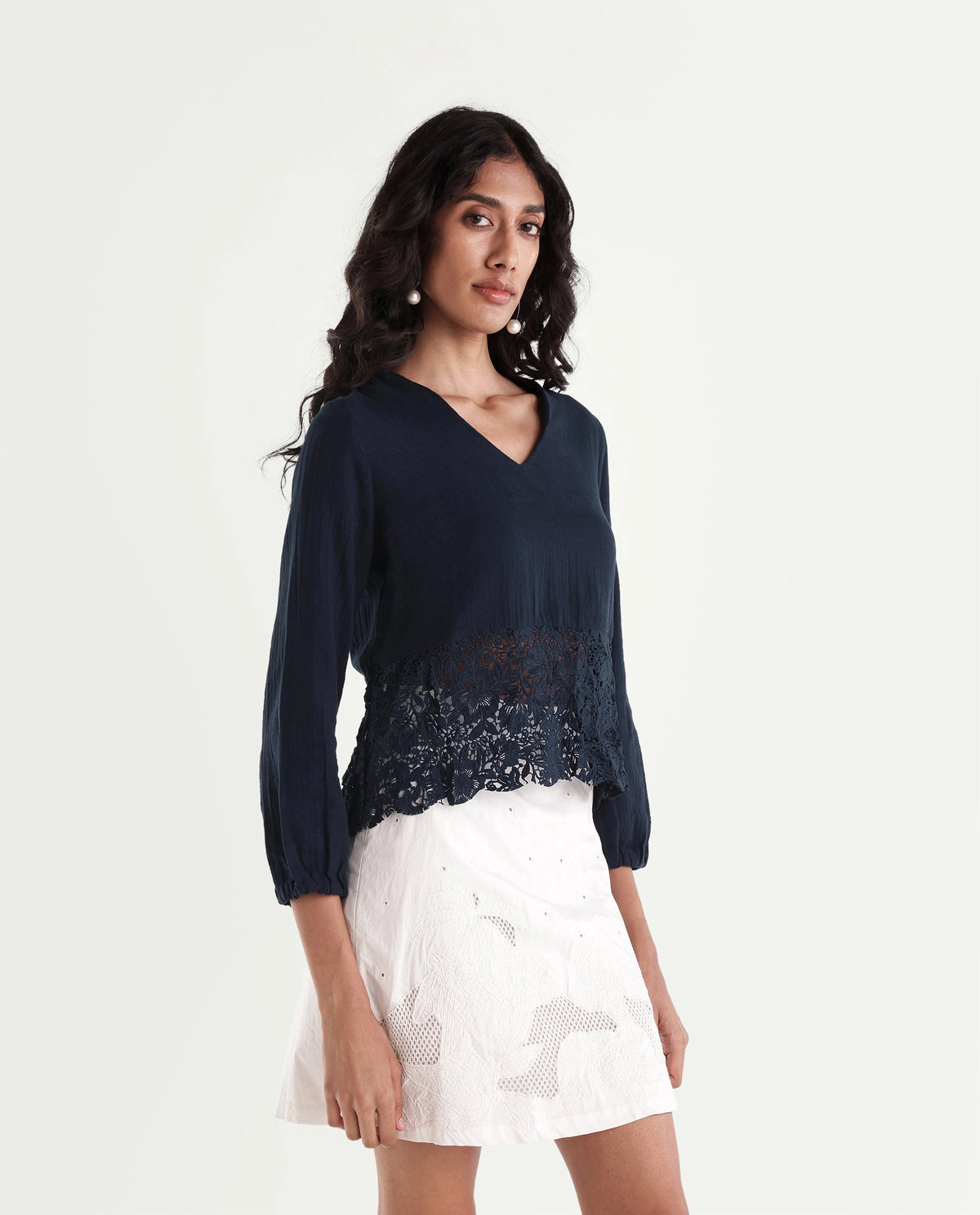 Rareism Women's Sinloao-N Dark Navy Cotton V-Neck Blouse Woven Design Top