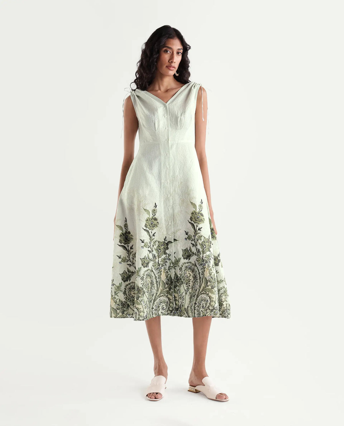 Rareism Women's Zurumi Pastel Green Cotton V-Neck Fit And Flare Floral Print Dress