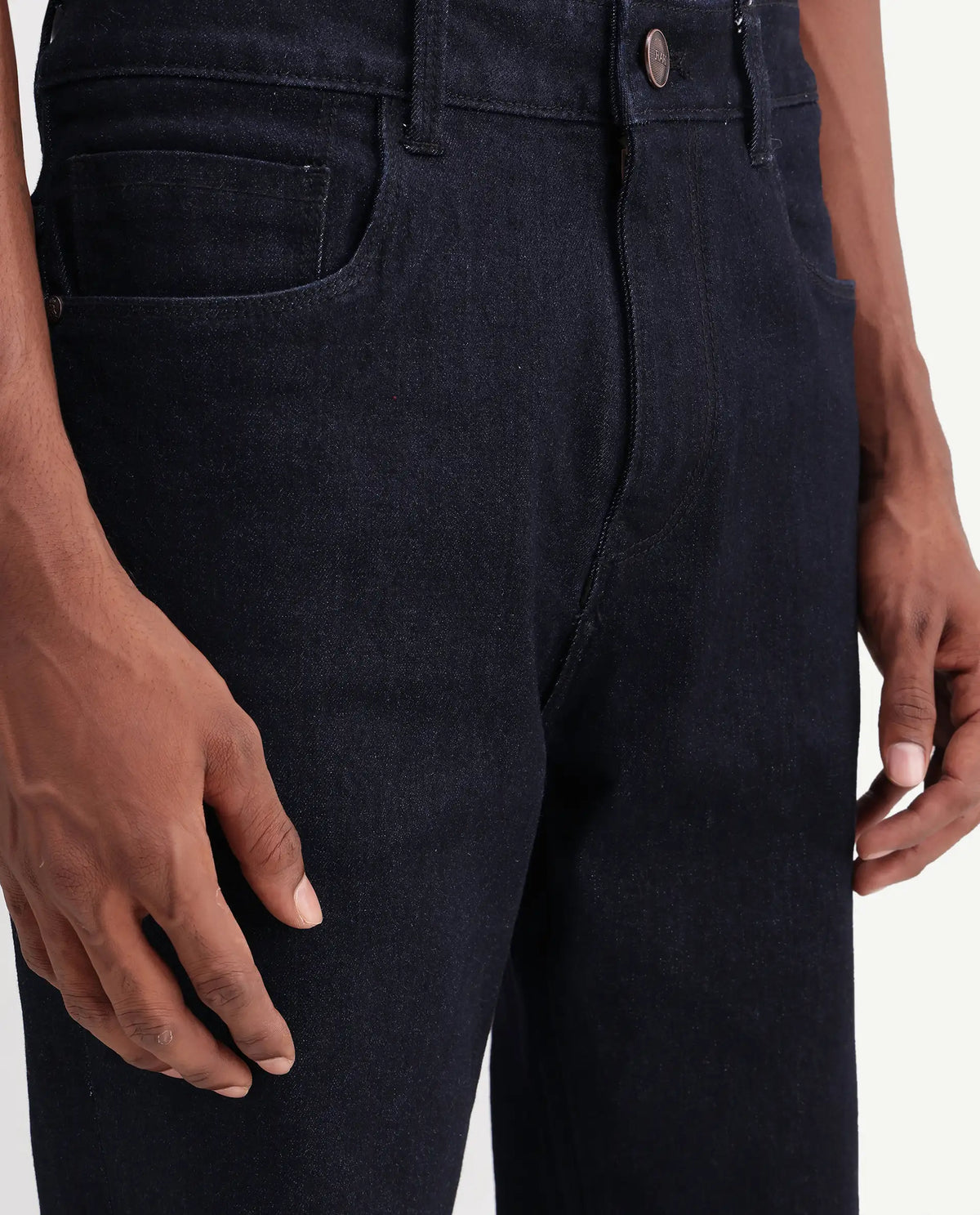 Rare Rabbit Men's Gian Dark Navy Cotton Blend Kurt Carrot Plain Jeans