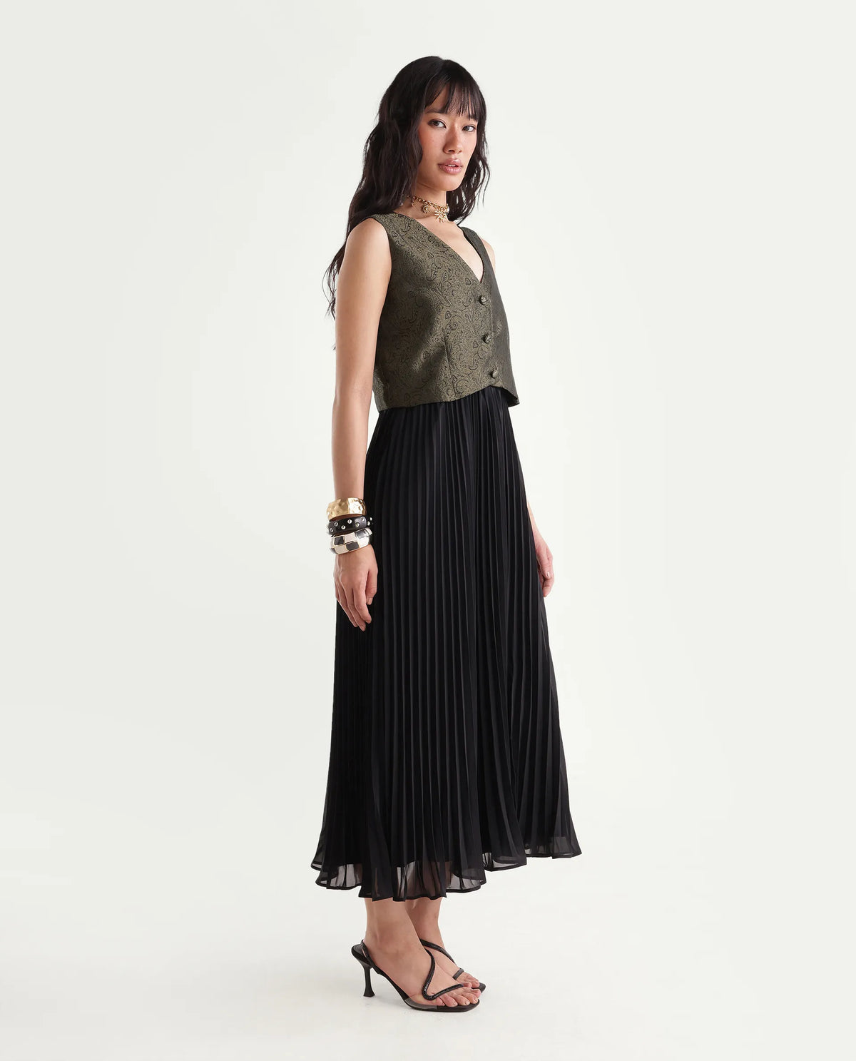 Rareism Women's Xiwaka Black Polyester Blend V-Neck Fit And Flare Jacquard Dress