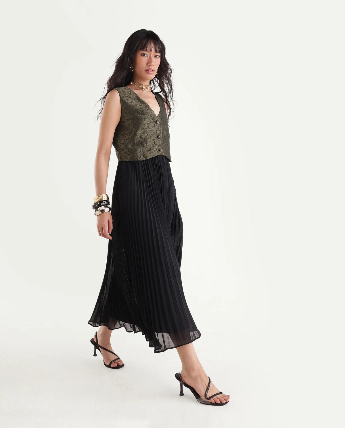 Rareism Women's Xiwaka Black Polyester Blend V-Neck Fit And Flare Jacquard Dress