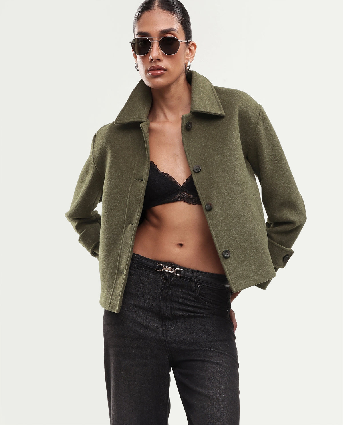 Rareism Women's Nikzoaw26 Green Polyester Blend Spread Collar Button Relaxed Plain Jacket