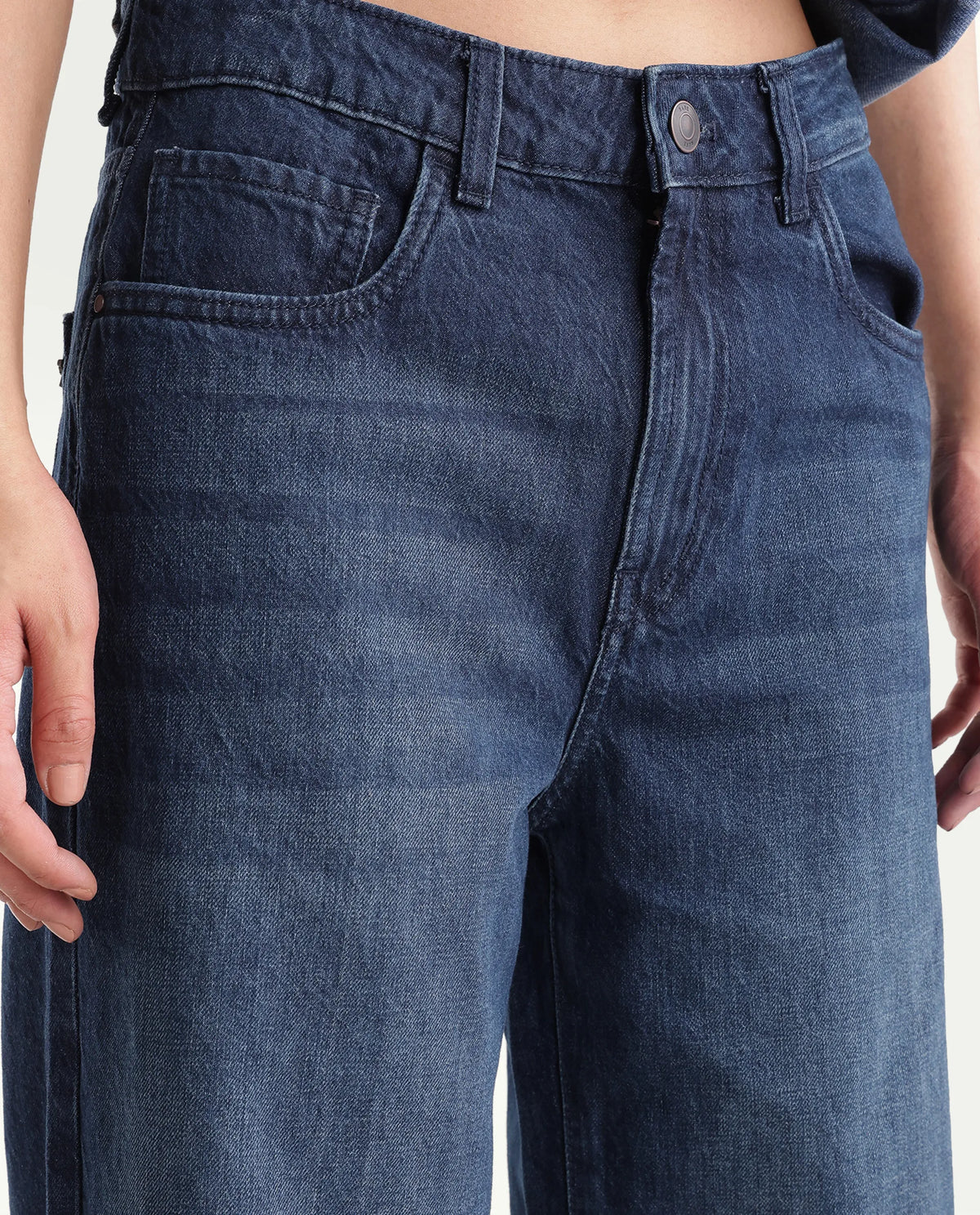 Rareism Women's Wyde-1 Dark Blue Cotton Shank And Zipper Sculpt High Wide Plain Jeans
