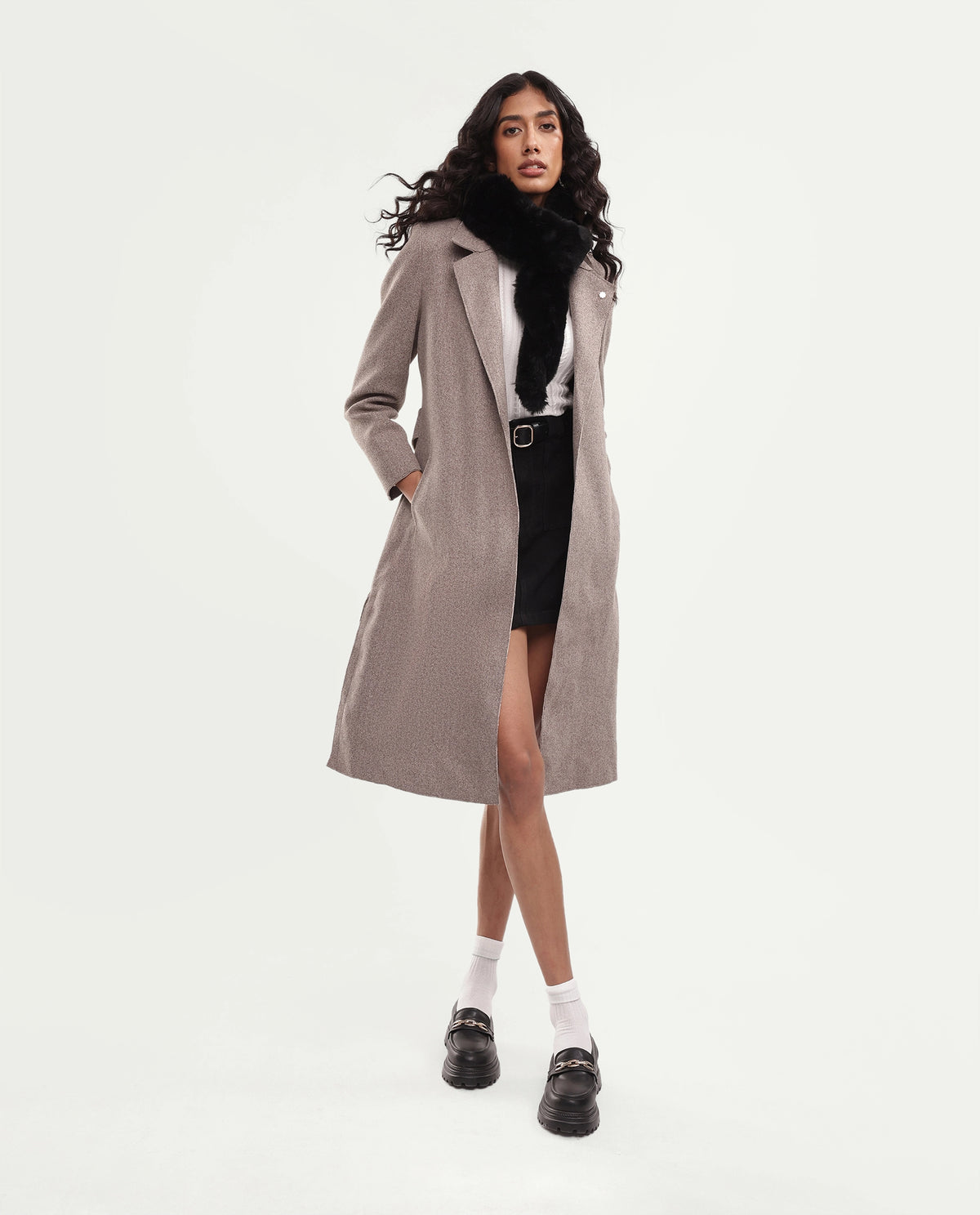 Rareism Women's Gisboryaw26 Dusky Beige Polyester Blend Lapel Neck Regular Plain Coat