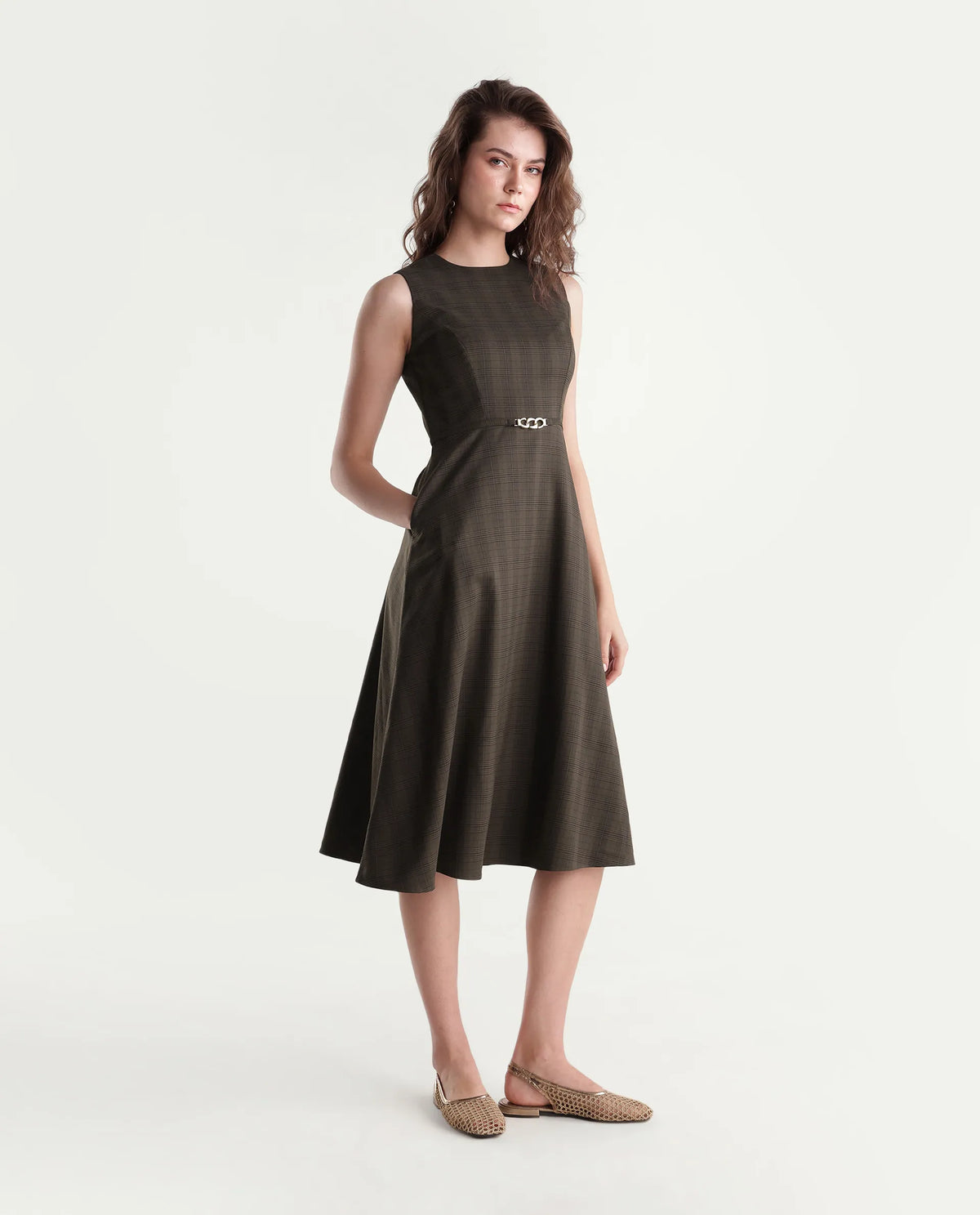 Rareism Women's Quseno Brown Polyester Blend Crew Neck Fit And Flare Checked Dress