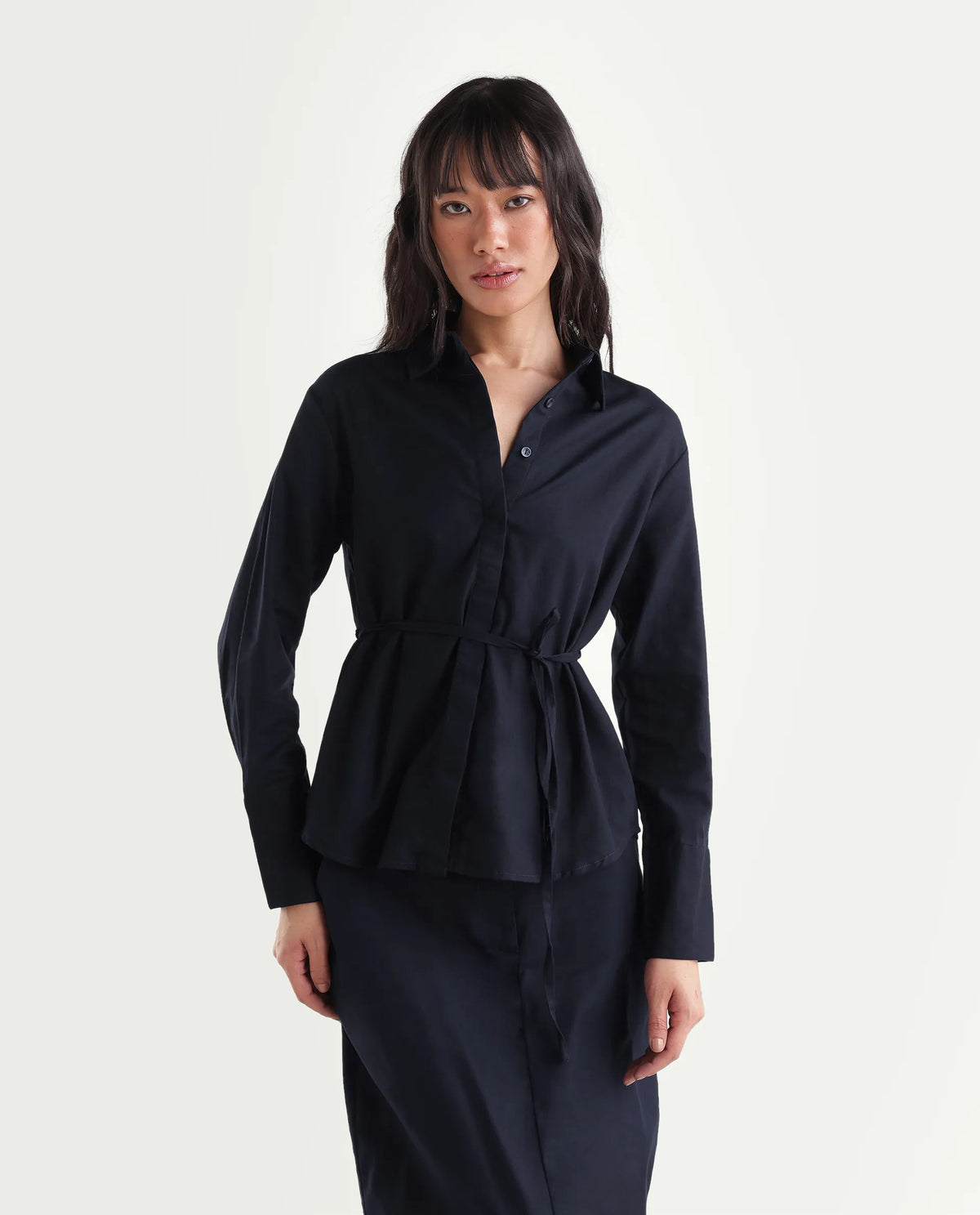 Rareism Women Onwop-T Primary Navy Cotton Spread Collar Plain Fitted Shirt