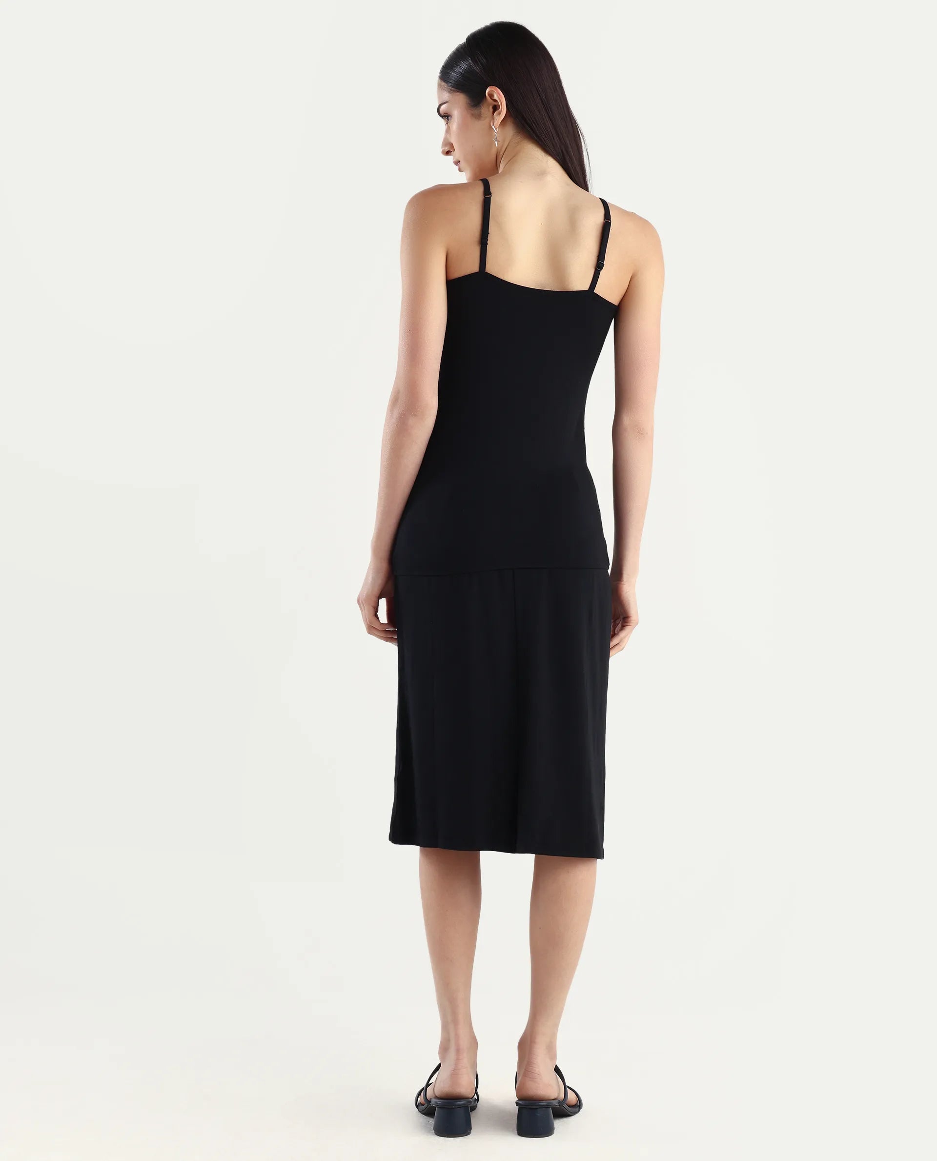 Rareism Women's Slipon Black Shoulder Strap Plain Shoulder Strap Regular Fit Inner Wear