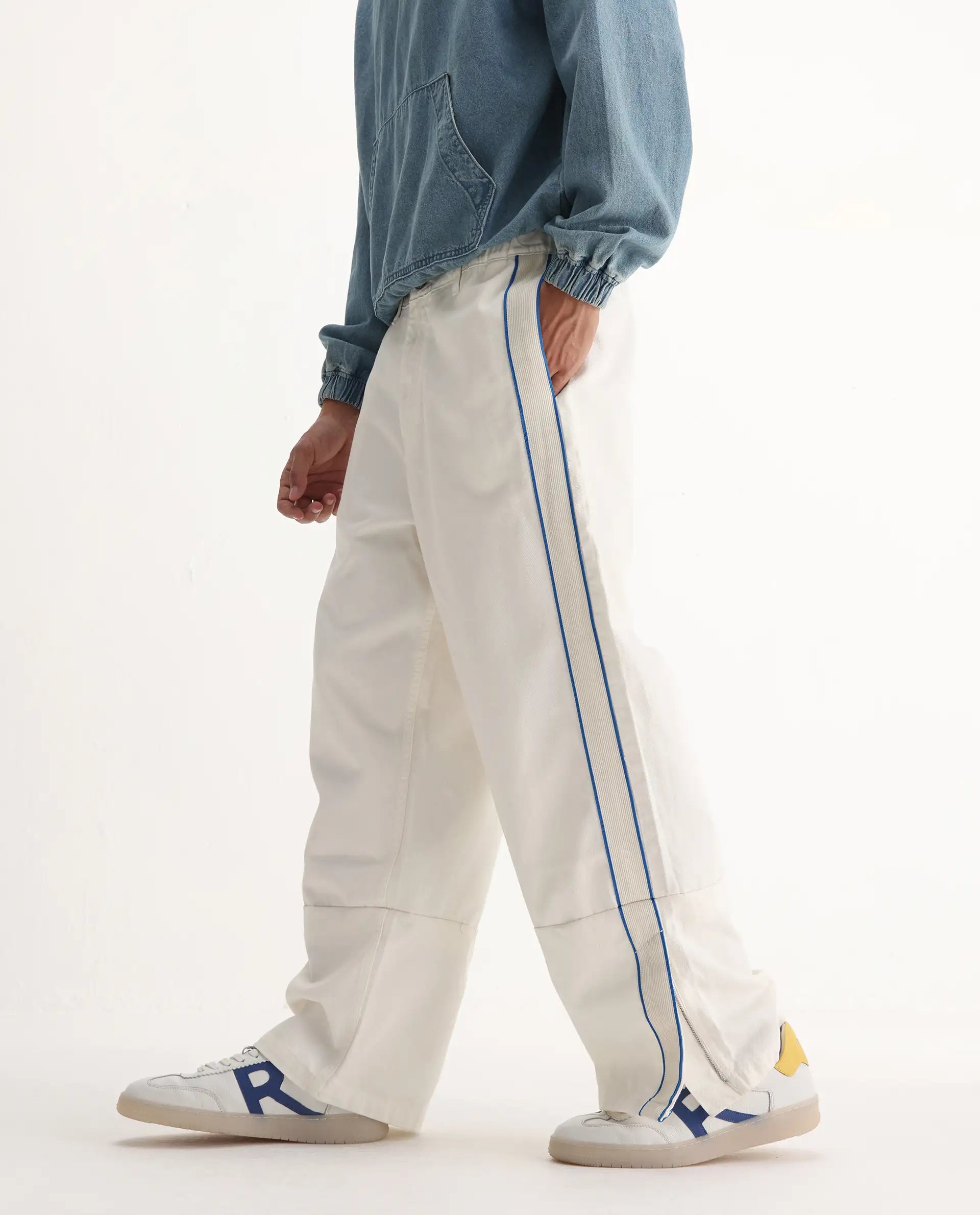 Rare Rabbit Men's Cotton Plain Baggy Fit Jeans