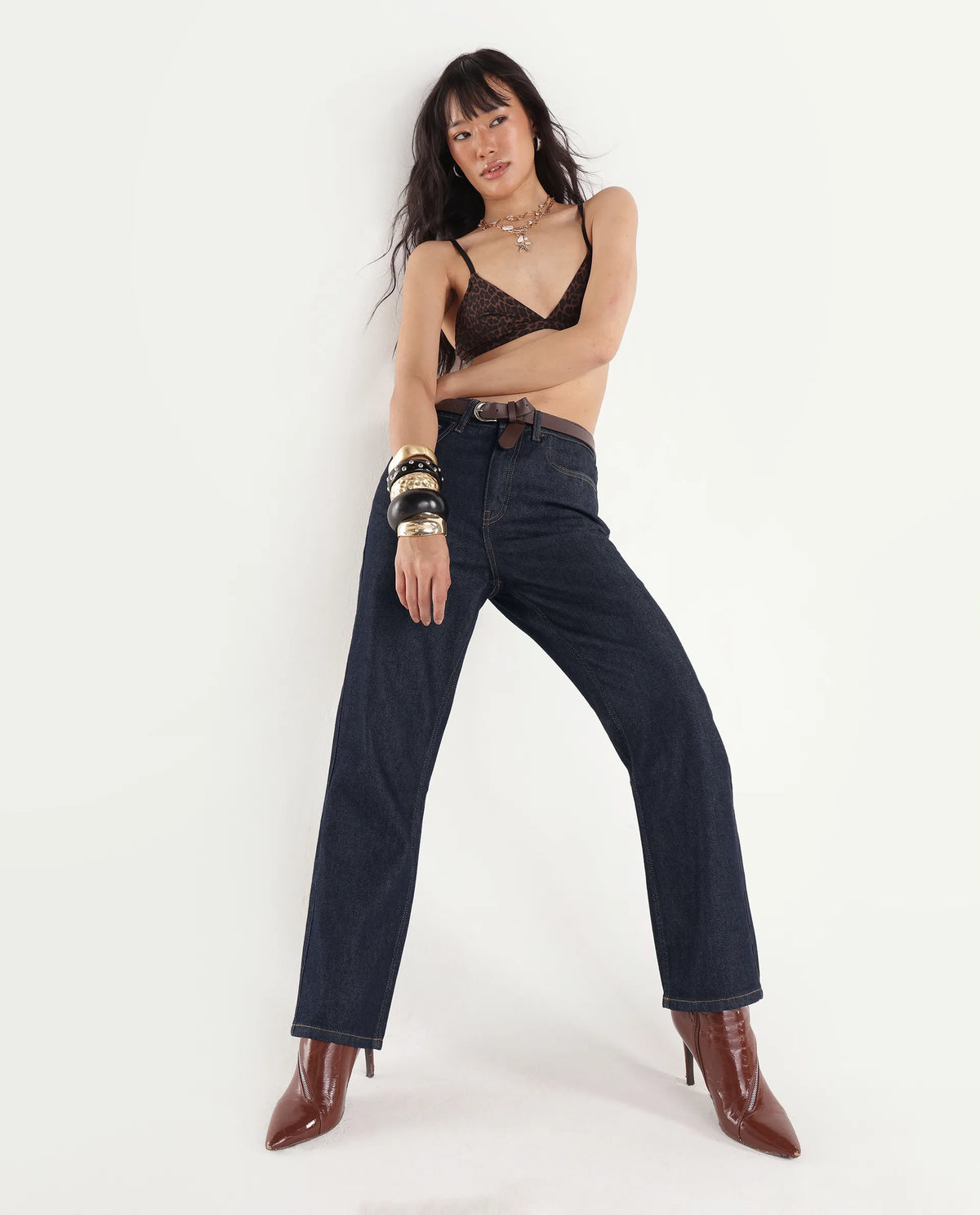 Rareism Women's Strank-1 Dark Navy Cotton Blend Shank And Zipper Ankle Straight Plain Jeans