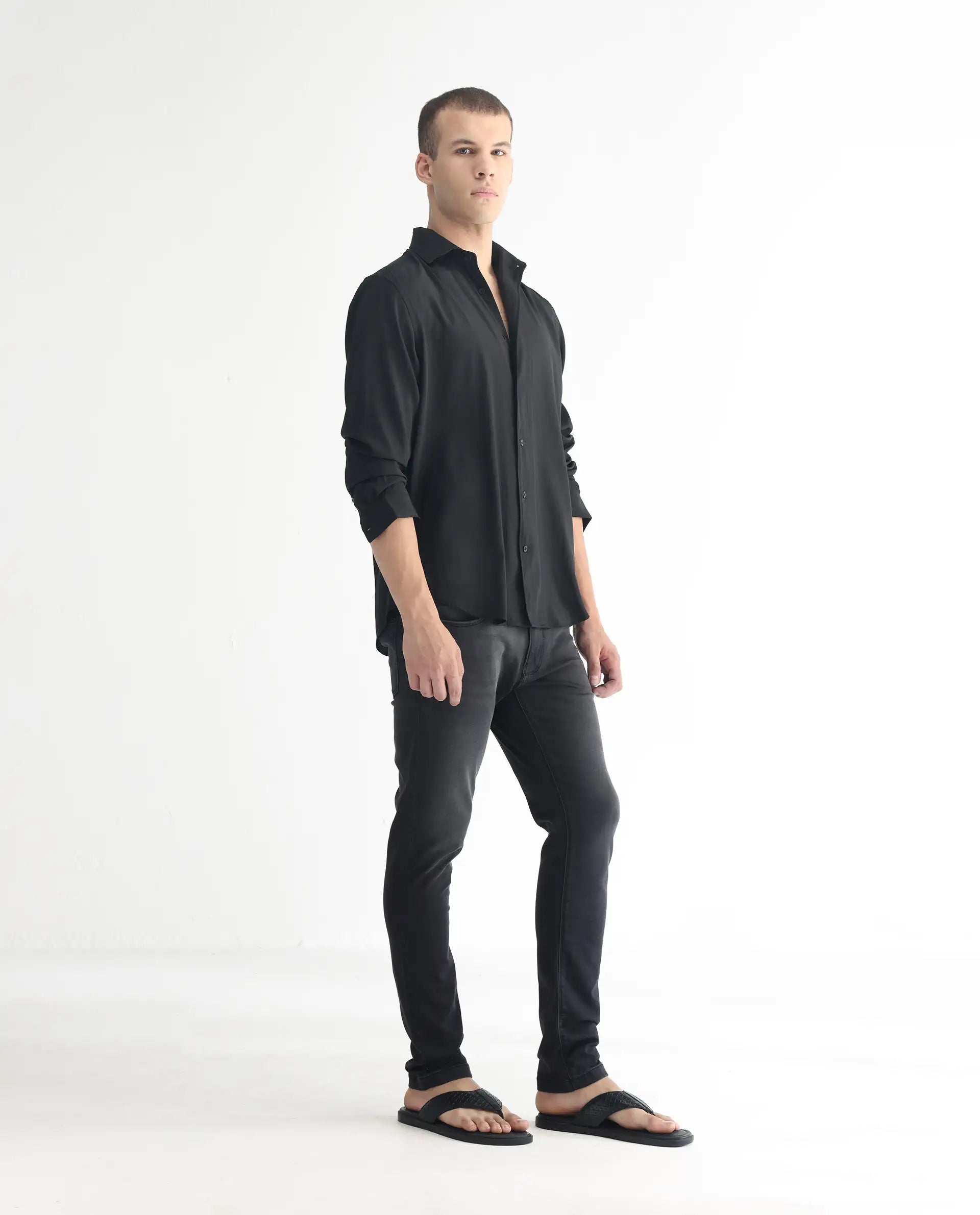 Rare Rabbit Men's Tours Black Cotton Plain Hawk Slim Fit Jeans