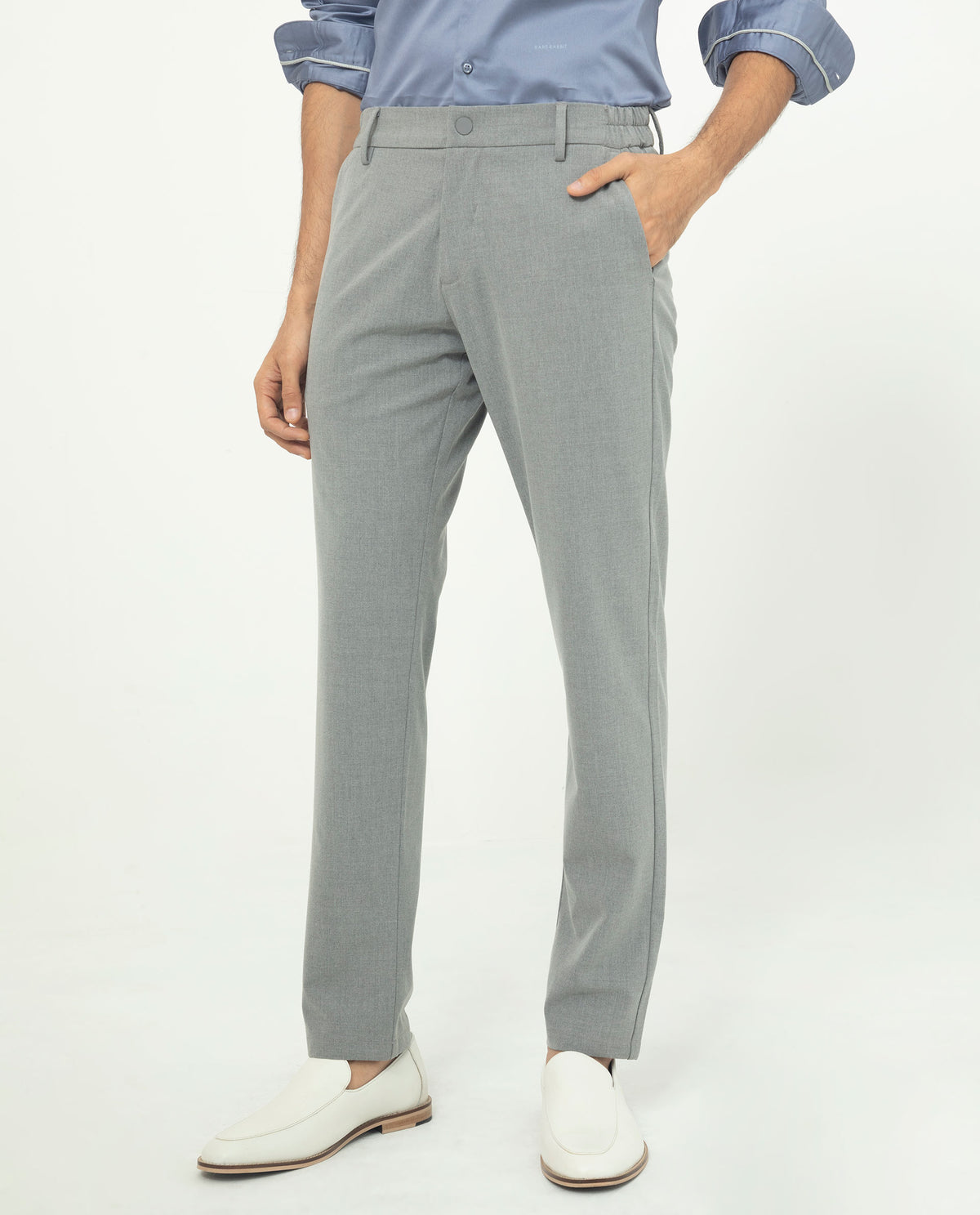 Rare Rabbit Men's Travellers Dusky Grey Solid Mid-Rise Regular Fit Trouser