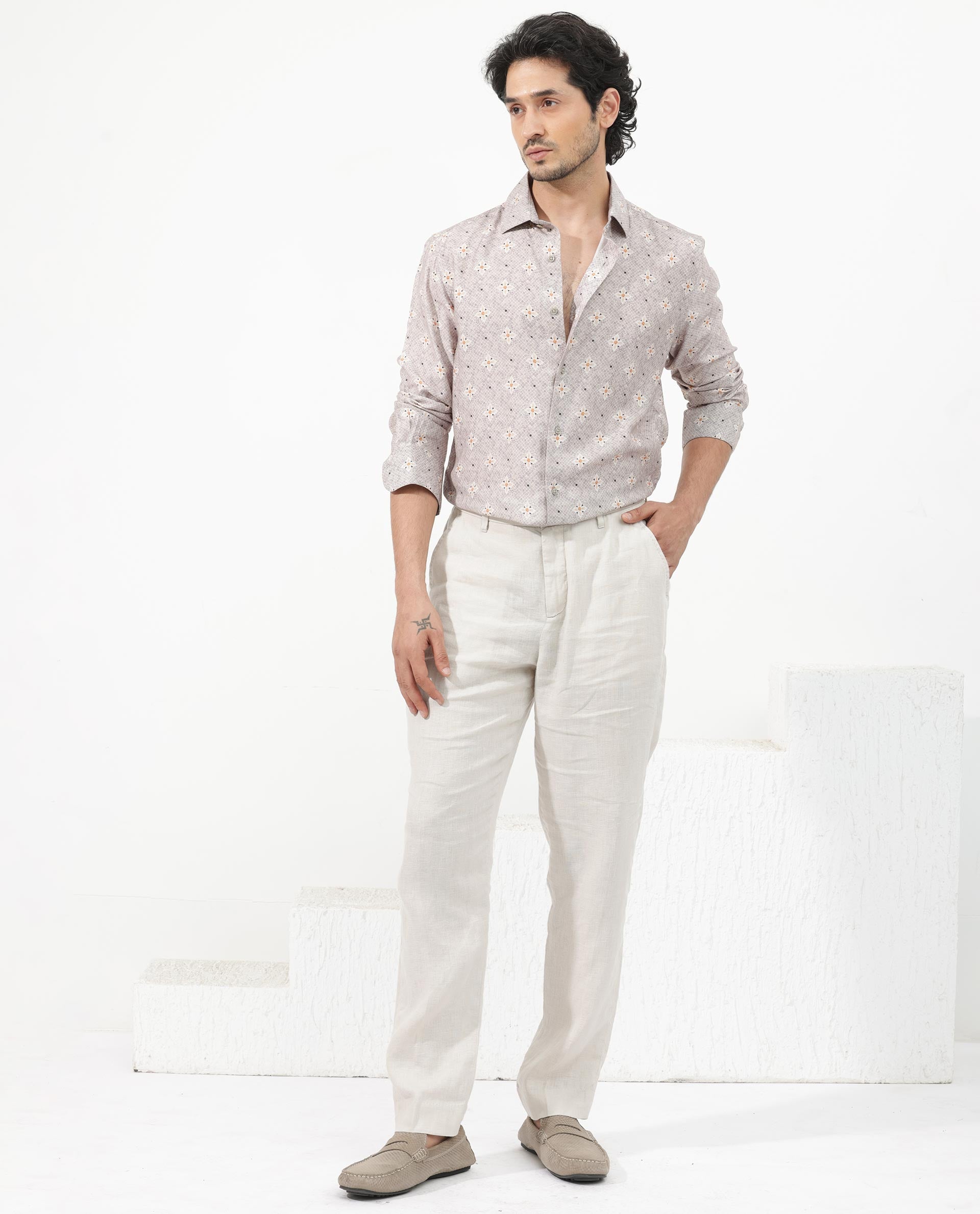 Rare Rabbit Mens Vinter Light Grey Regular Collar Full Sleeve Floral Print Shirt