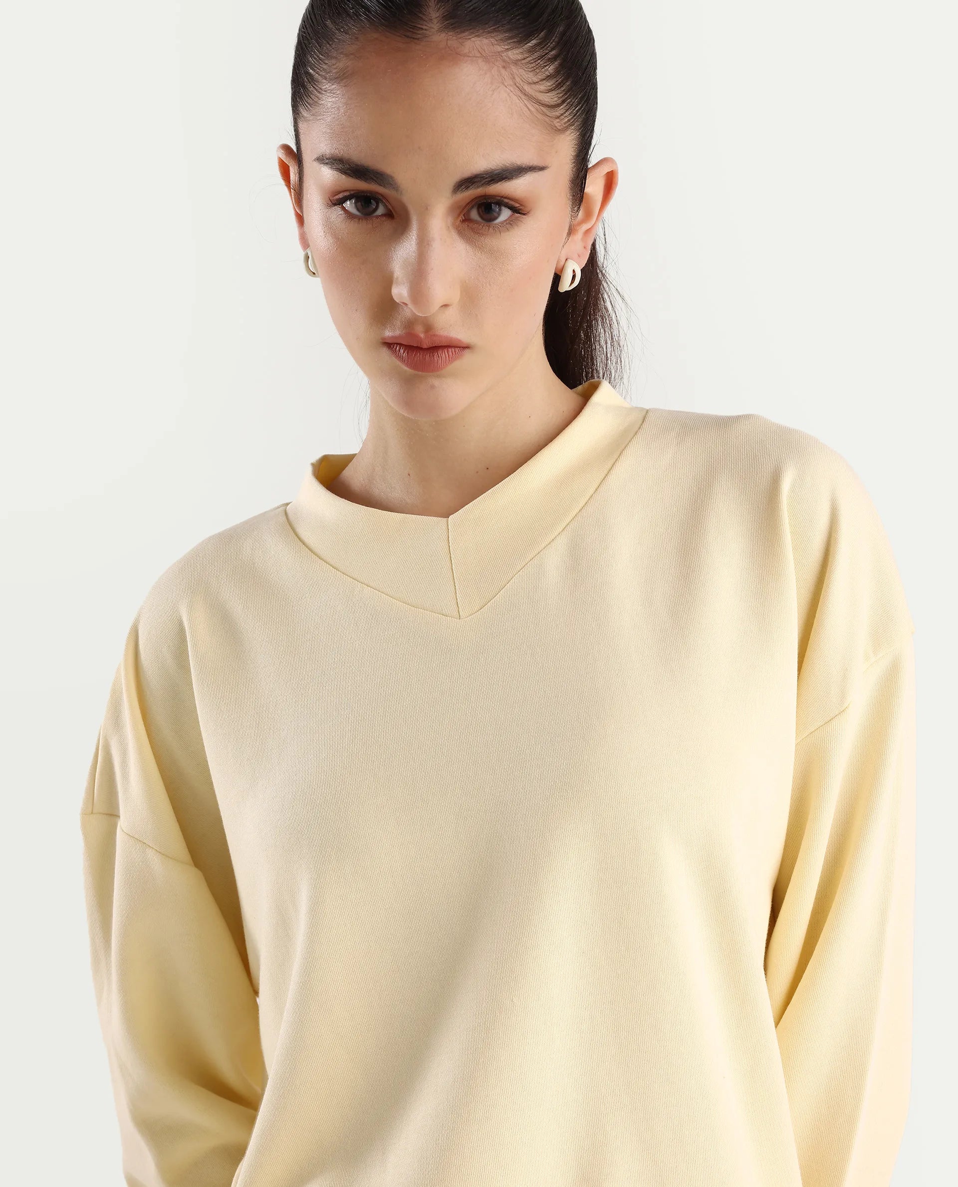 Rareism Women's Vitoo Light Yellow Cotton Blend Crew Neck Plain Relaxed Fit Sweatshirt