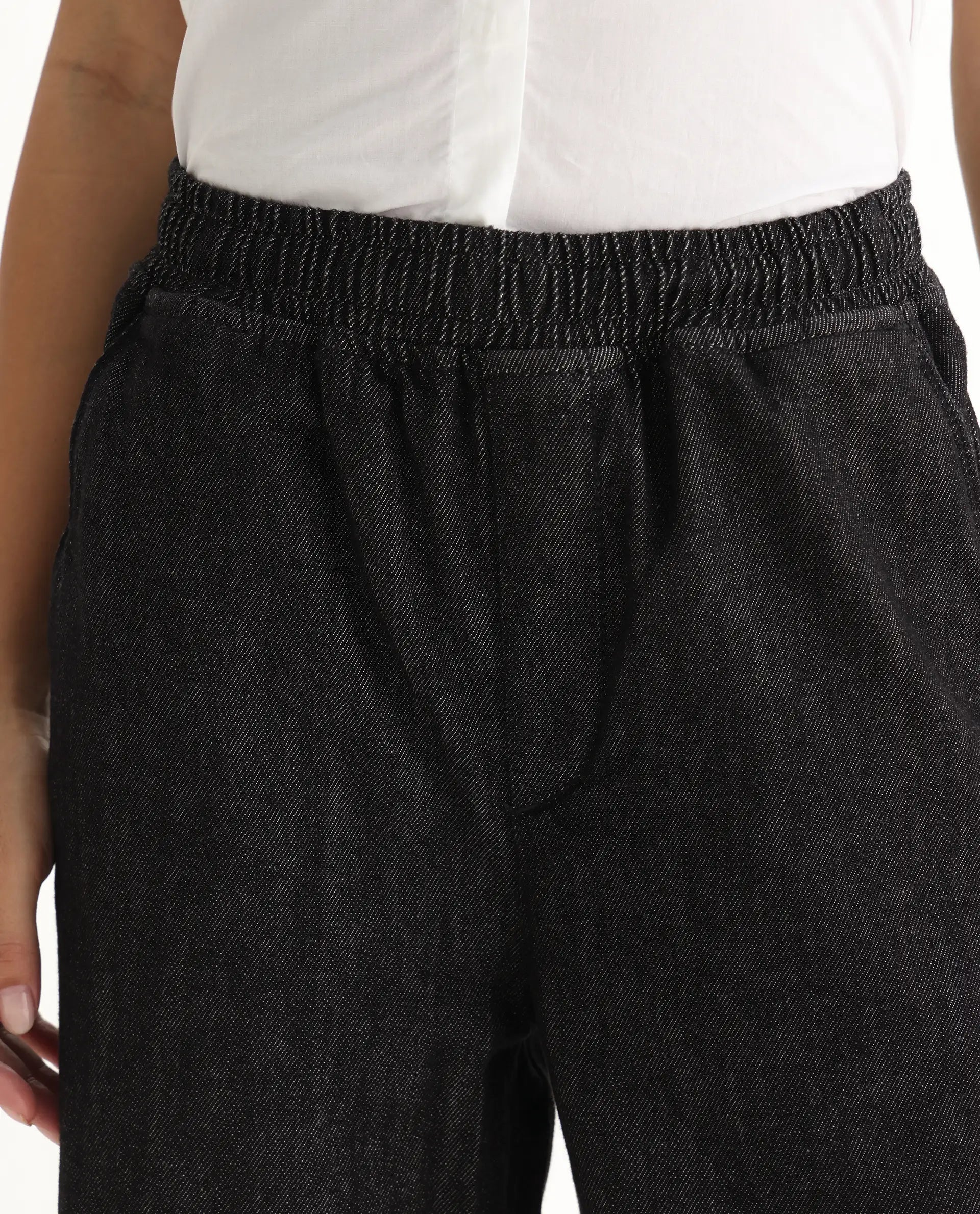 Rareism Women's Zalina Black Cotton Blend Plain Ankle Length Lounge Jeans