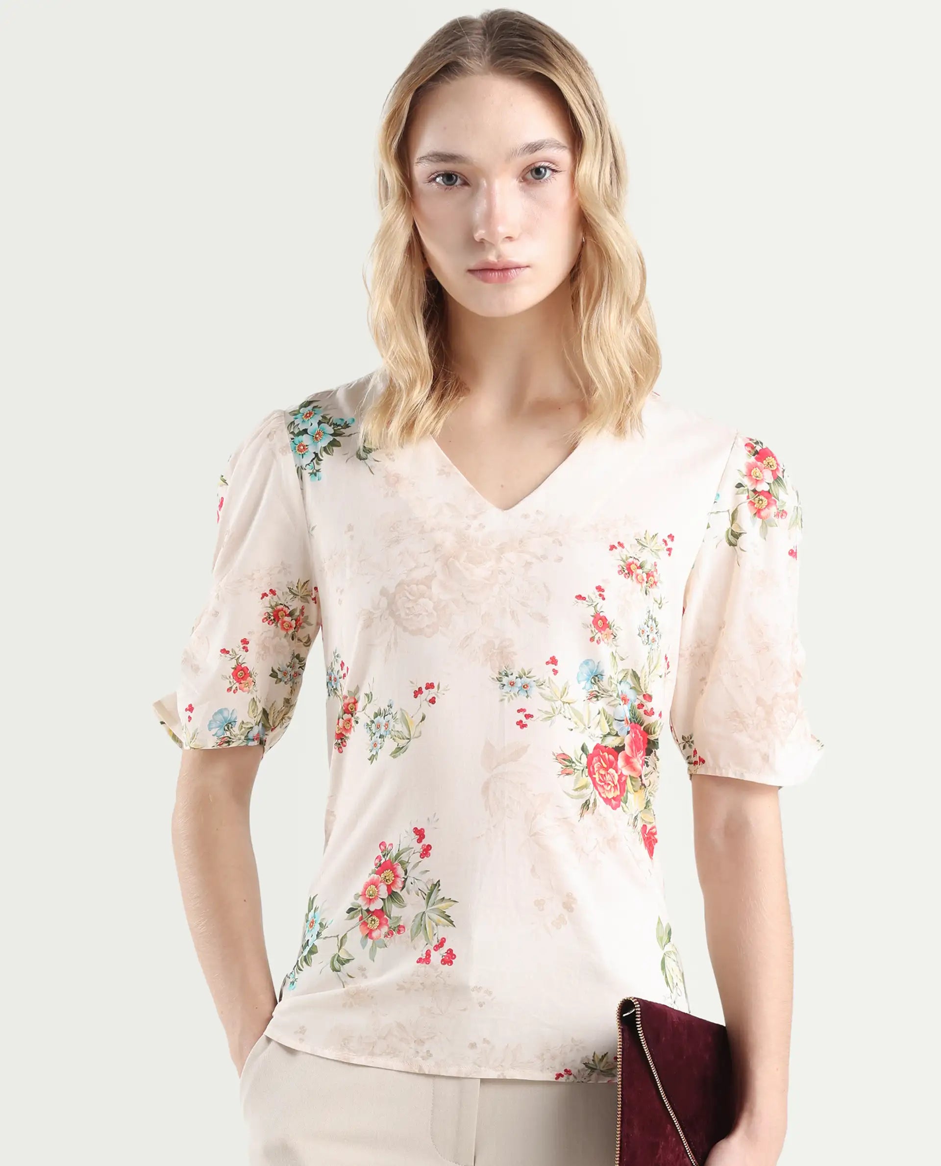 Rareism Women's Zamora Multi Cotton V-Neck Floral Print Bell Sleeve Crop Regular Fit Top