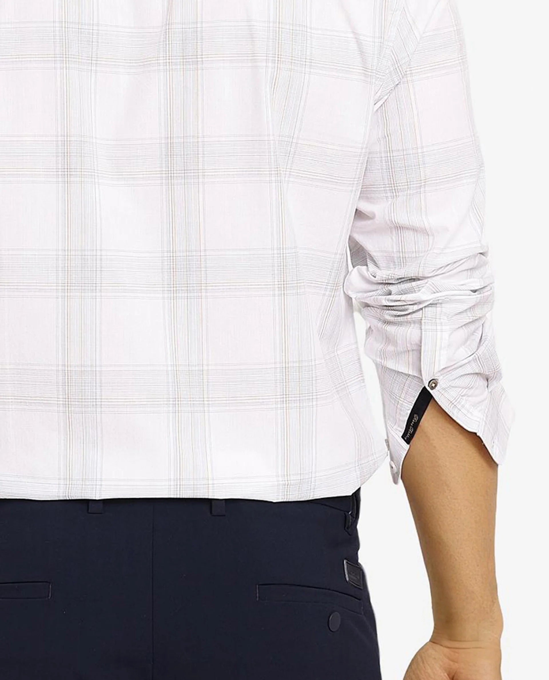 Rare Rabbit Men Zinga White Cotton Fabric Full Sleeve Regular Fit Checks Shirt