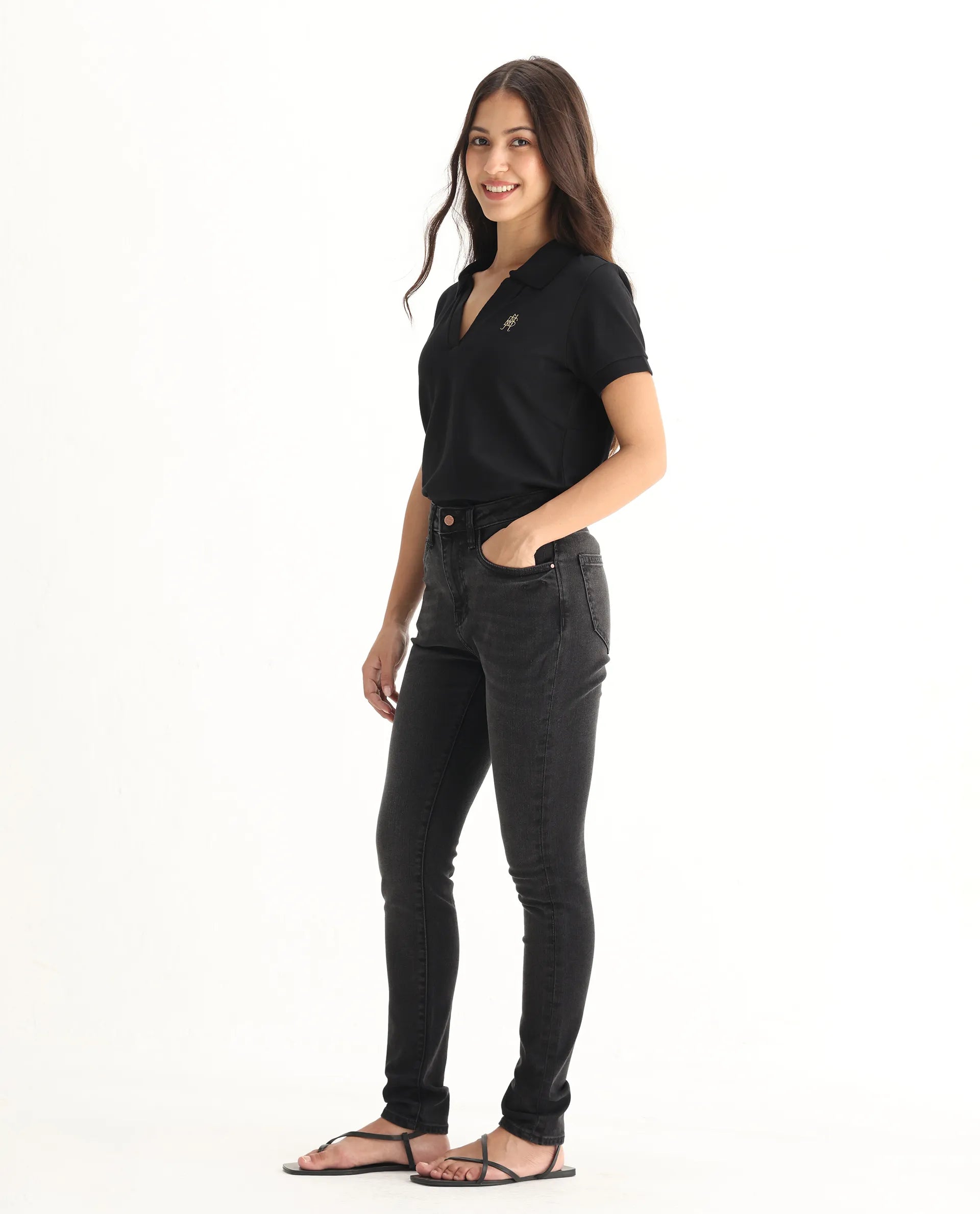 Rareism Women's Zingy Black Cotton Blend Plain Ankle Length Sleek Skinny Fit Jeans