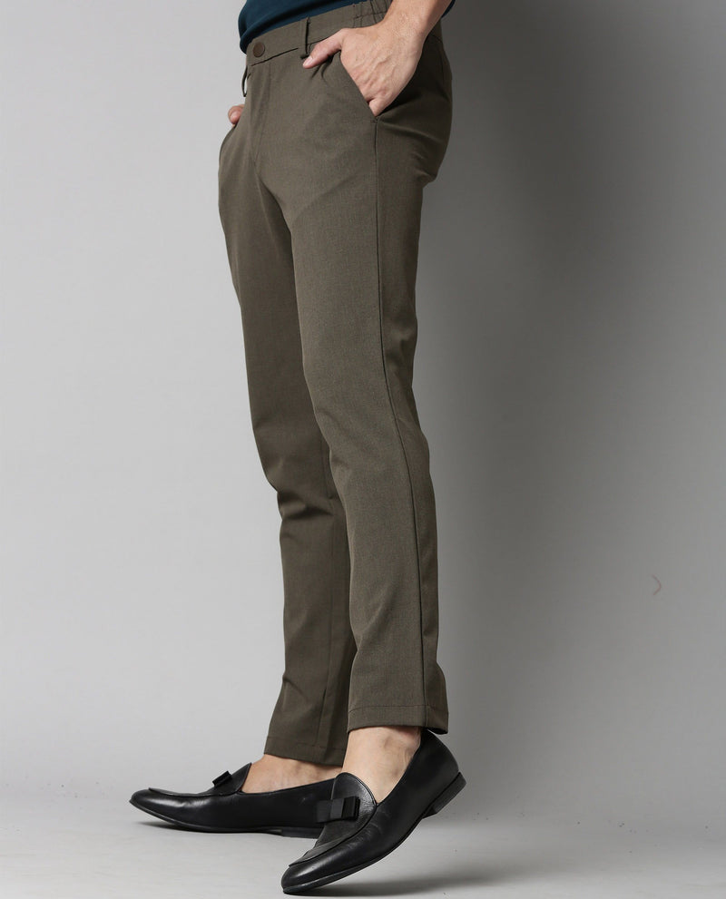 TRAVEL- SLIM FIT STRETCHABLE MEN'S TROUSER - BROWN