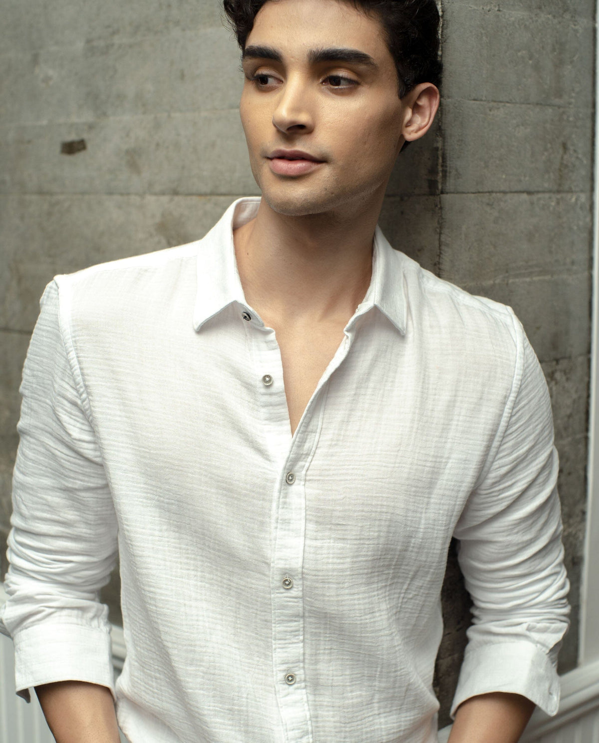 RARE RABBIT MEN'S LAYERR WHITE SHIRT COTTON FABRIC COLLARED NECK FULL SLEEVES BUTTON CLOSURE