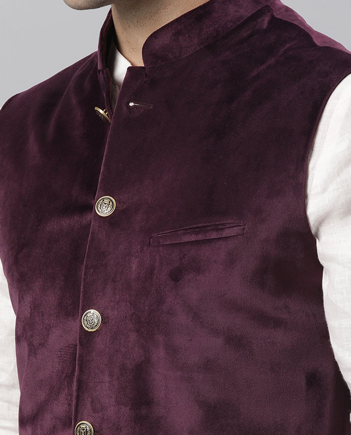 RARE RABBIT ERTON PRIMARY MAROON BANDHGALA POLYESTER FABRIC SLEEVELESS BROAD COLLAR SLIM FIT