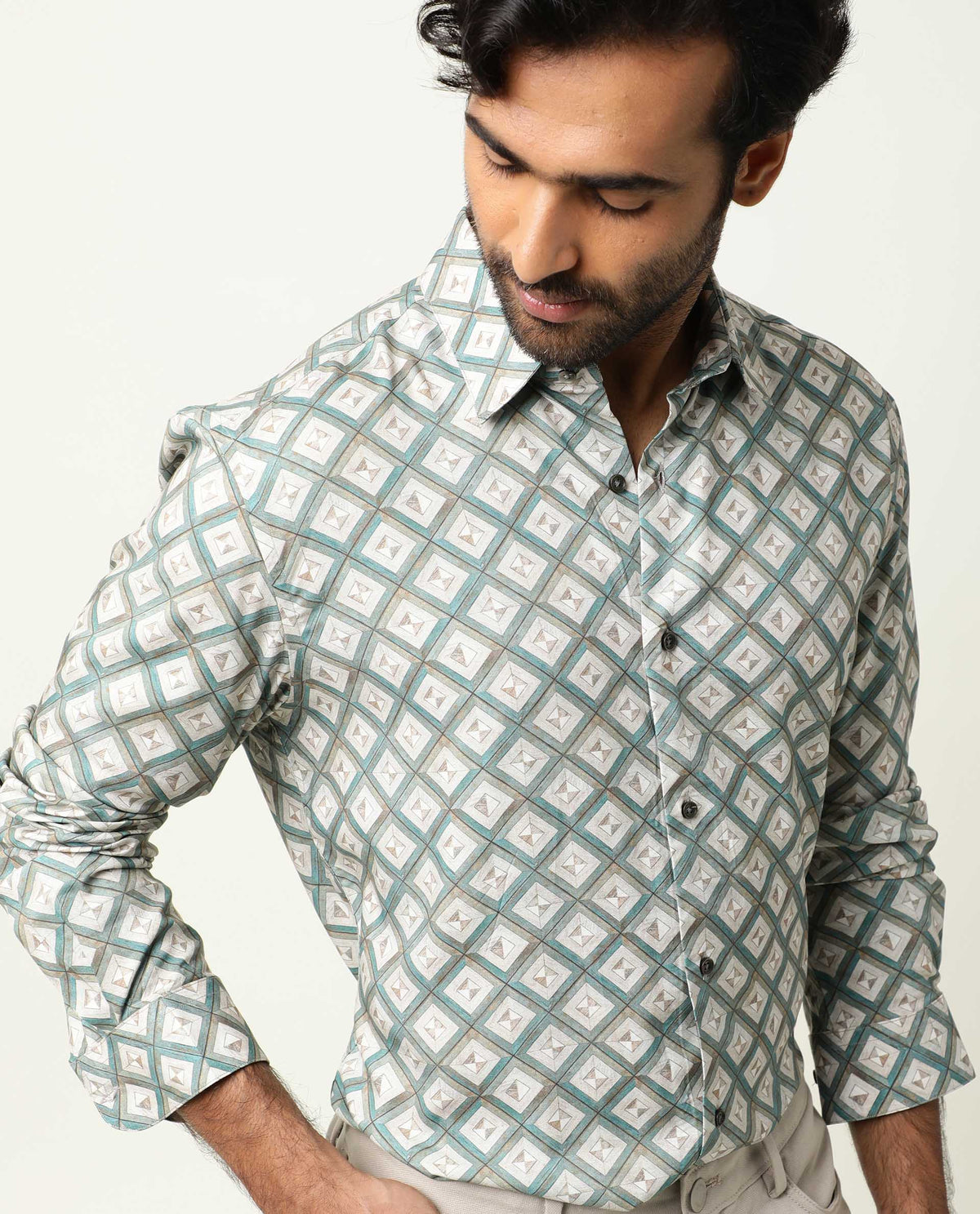 RARE RABBIT MEN'S COMPTER GREEN SHIRT VISCOSE FABRIC COLLARED NECK FULL SLEEVES BUTTON CLOSURE SLIM FIT