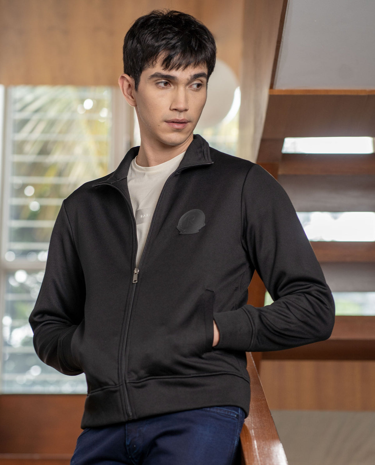 RARE RABBIT BOND PRIMARY BLACK JACKET POLYESTER FABRIC FULL SLEEVE MOCK COLLAR SLIM FIT