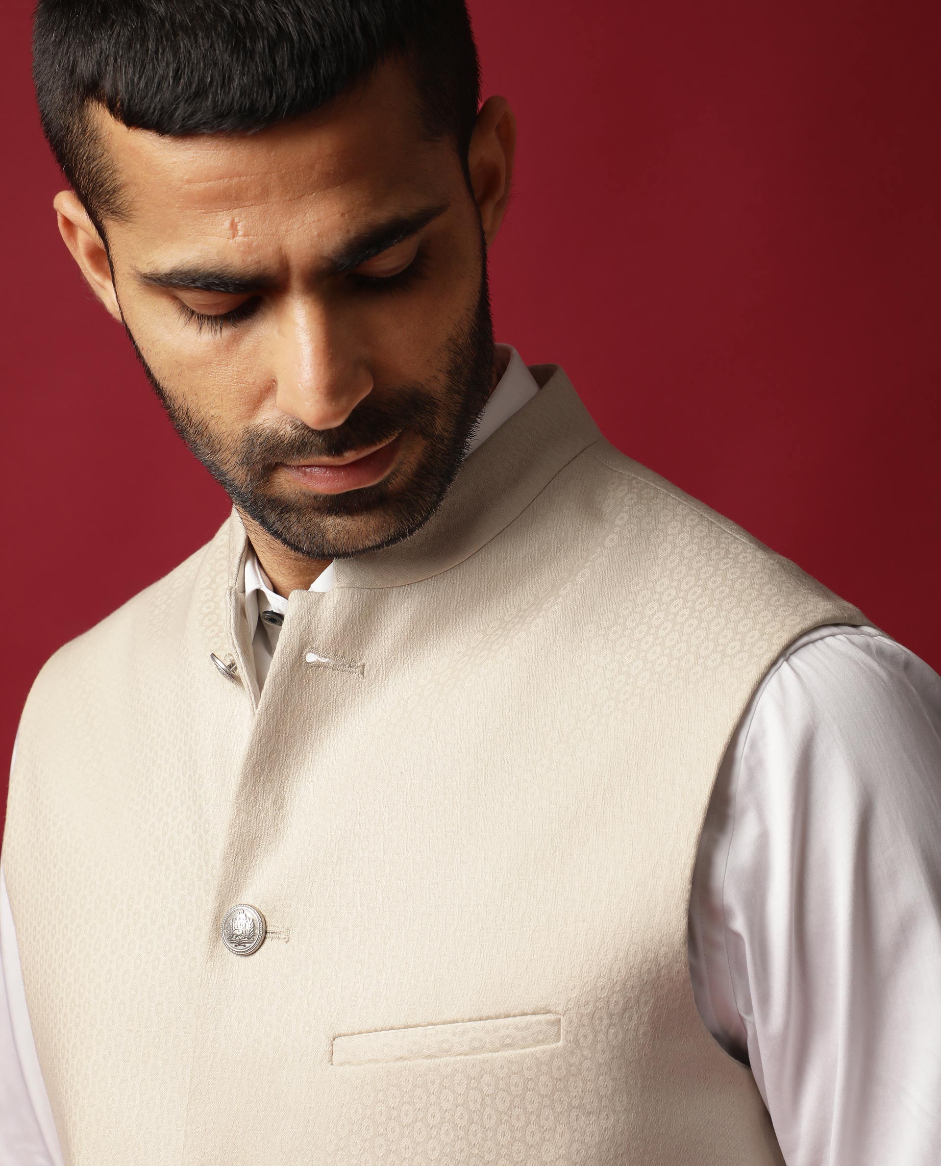 Rare Rabbit Men's Oakla Beige Mandarin Collar Tailored Fit Geometric Jacquard Bandi