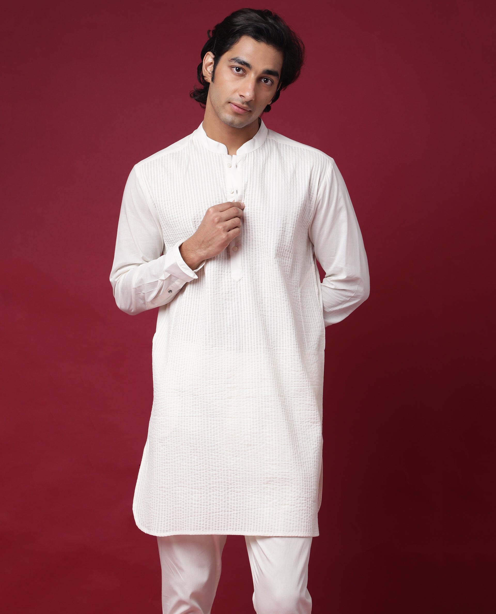 Buy Stunning WS415 White Kurta With Green Pants And Dupatta Online | Kessa