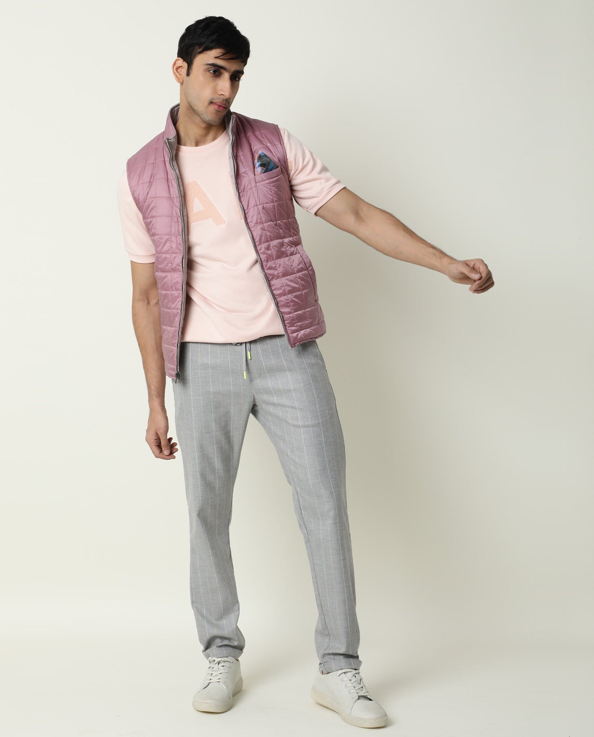 Rare Rabbit Men's Fillex Silver Solid Reversible Quilted Sleeveless Puffer Jacket