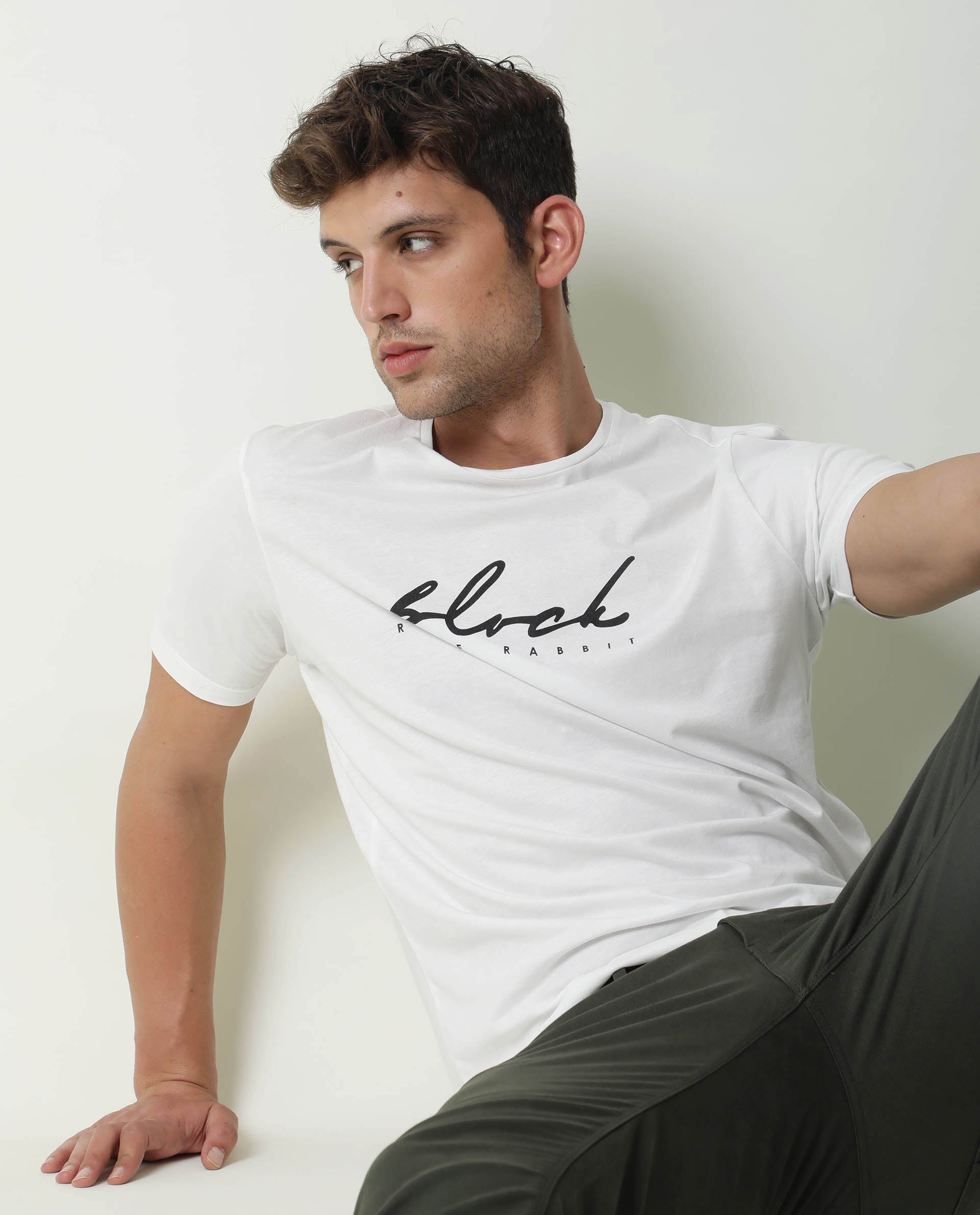 RARE RABBIT DARK PRIMARY OFFWHITE T-SHIRT COTTON FABRIC SHORT SLEEVE ROUND NECK SLIM FIT