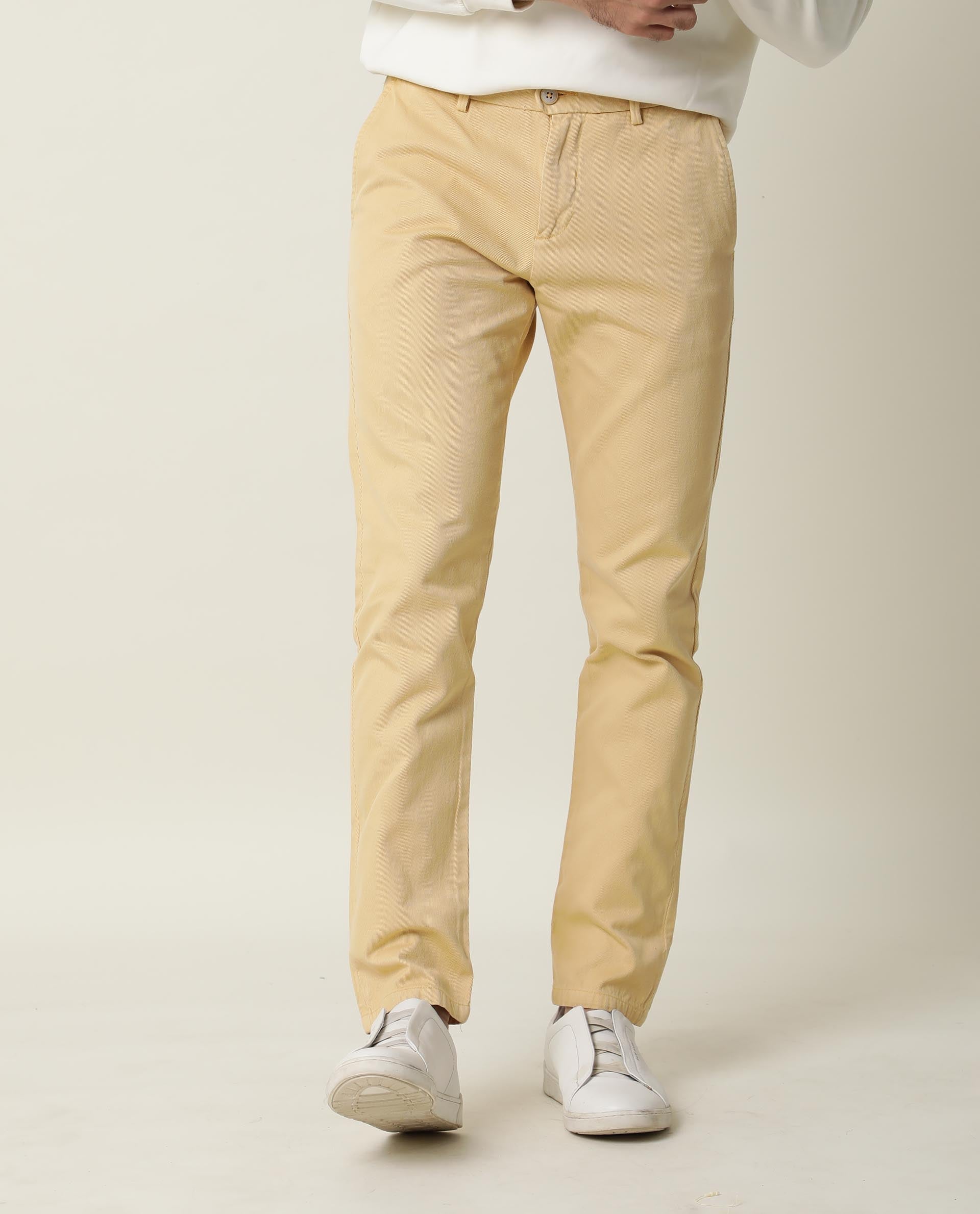 Levis Chinos  Buy Levis Men Cream 550 Relaxed Tapered Fit Chinos Online   Nykaa Fashion