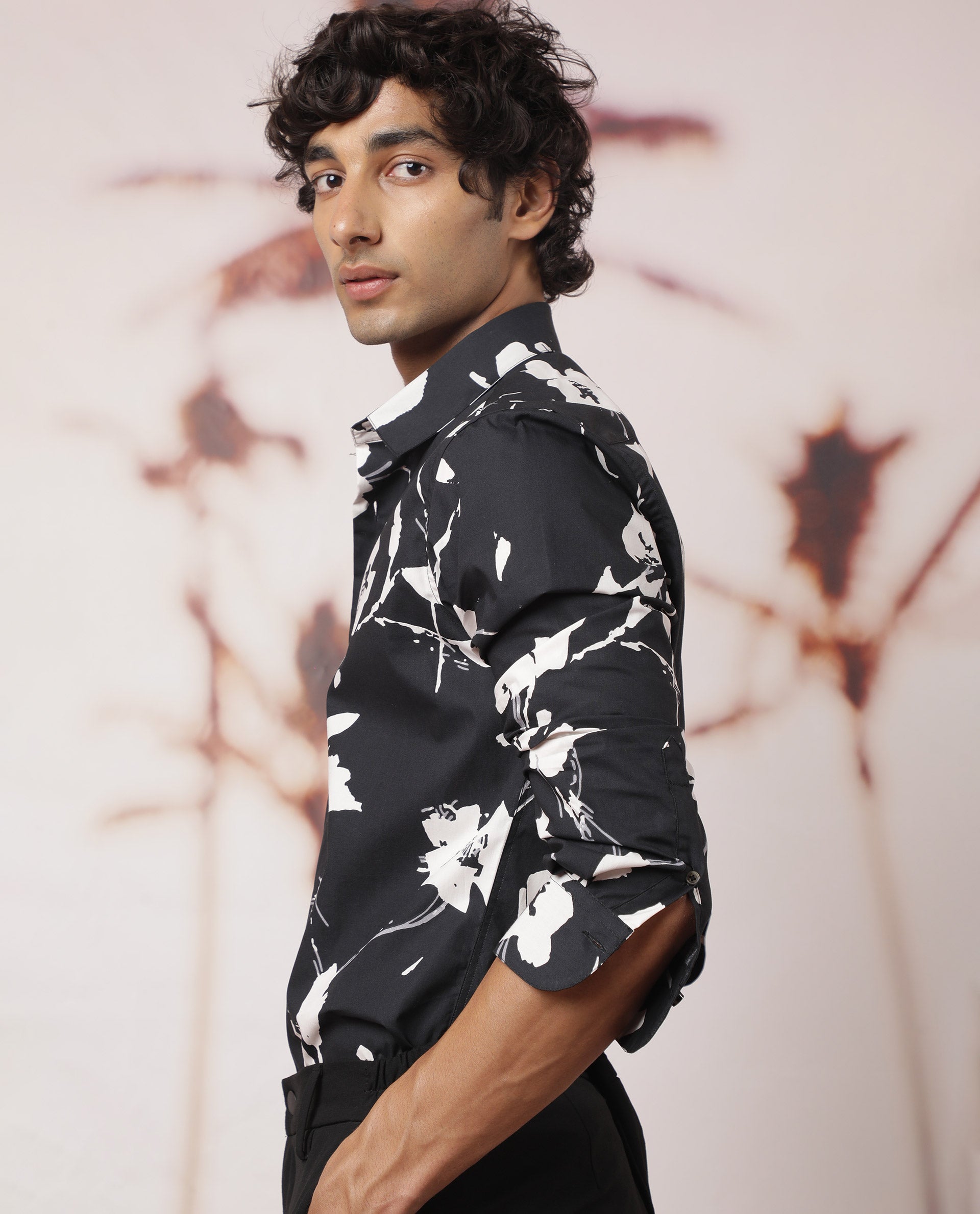 Rare Rabbit Men's Sketcherr Black Cotton Fabric Floral Print Full Sleeves Shirt