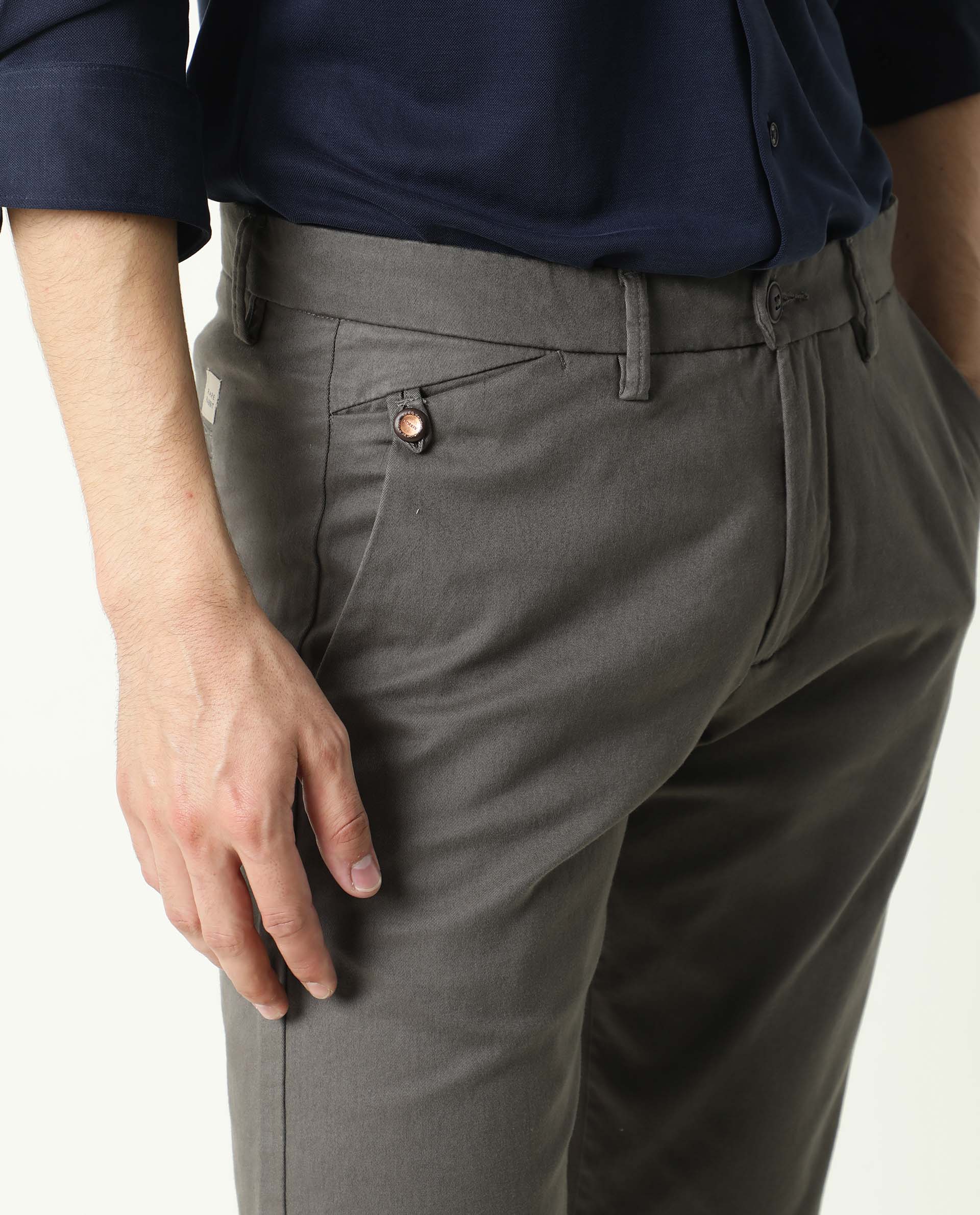 Rare Rabbit Men's Aps Grey Solid Mid-Rise Regular Fit Stretch Trouser