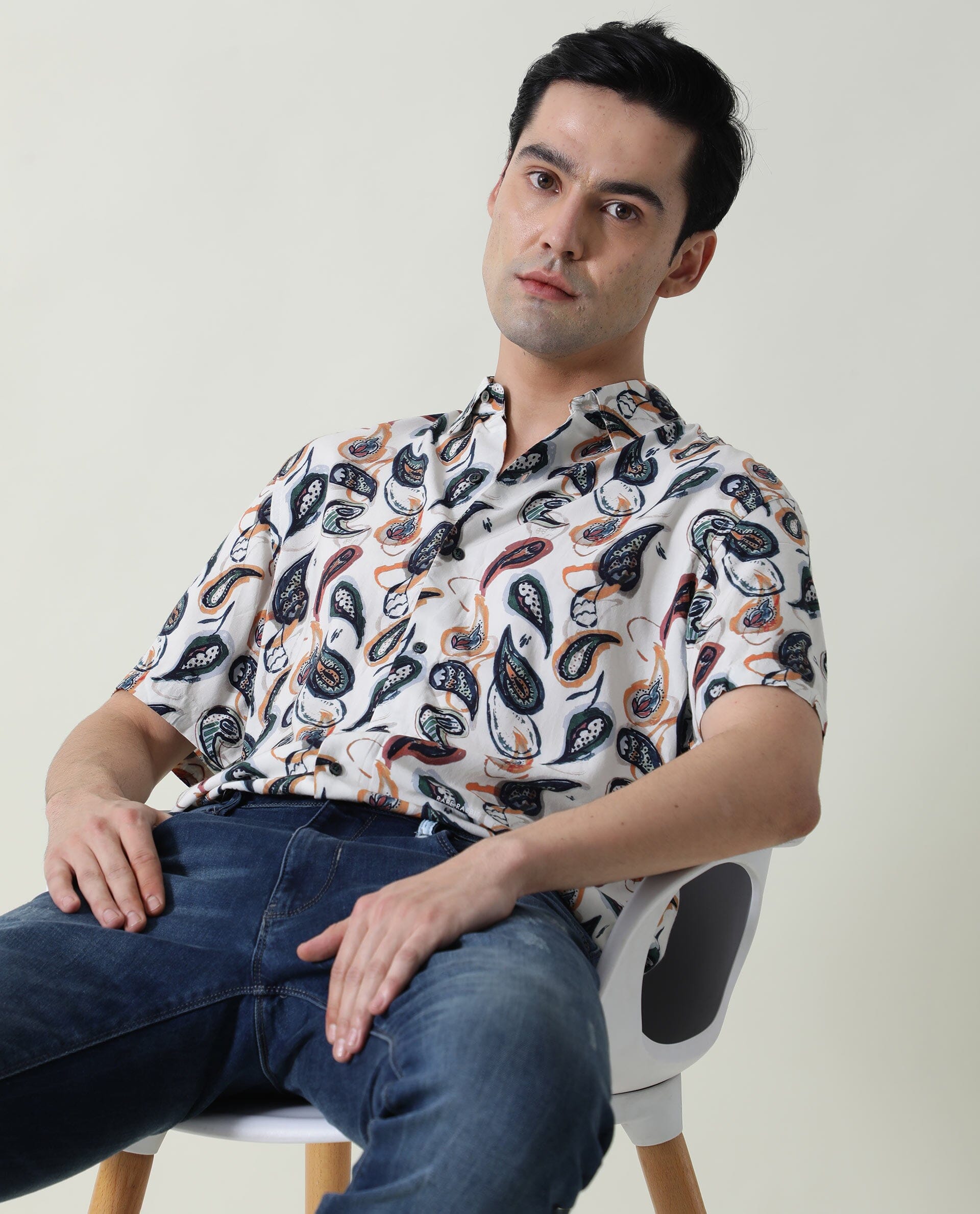 Rare Rabbit Men's Ivy Ss Beige Viscose Fabric Paisley Print Half Sleeves Shirt