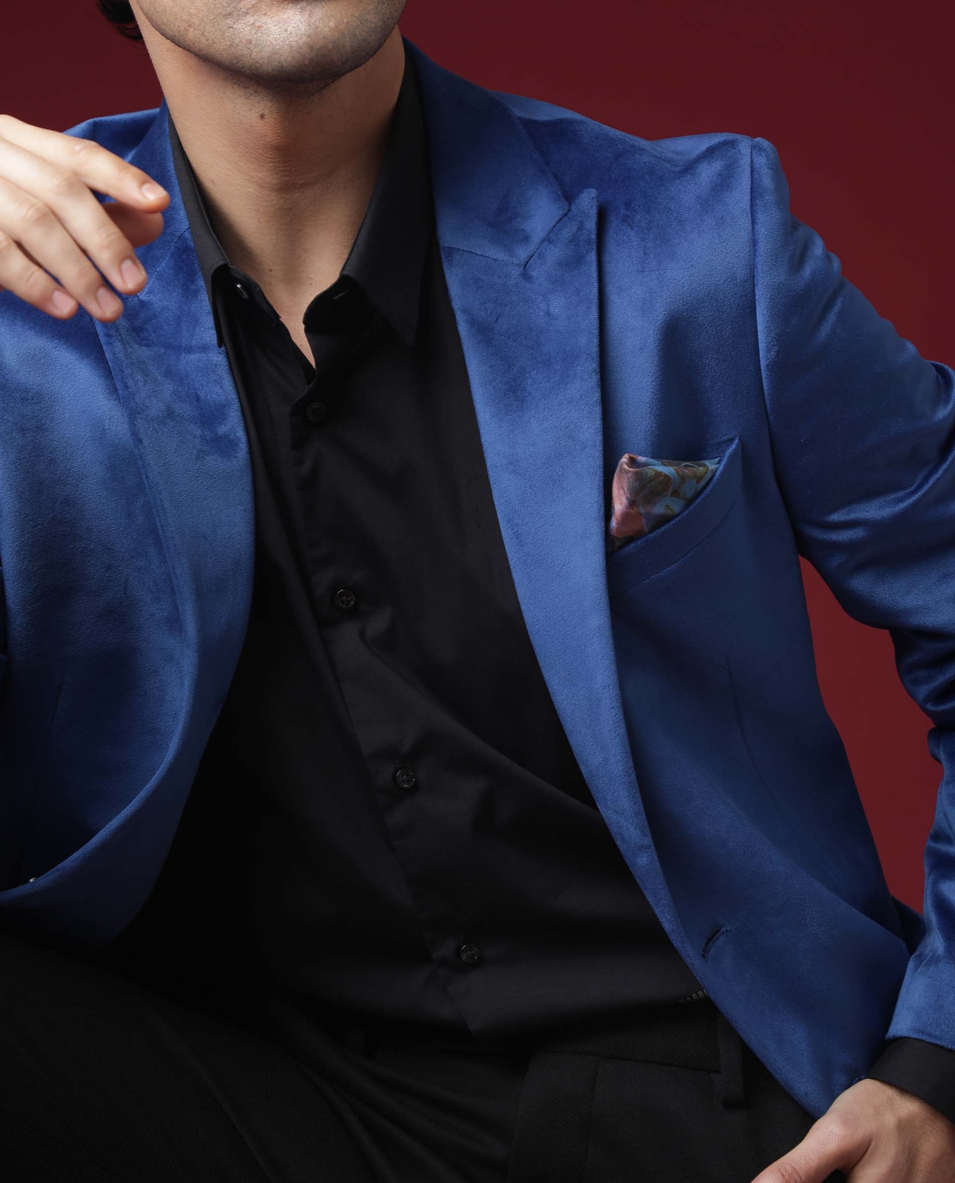 Rare Rabbit Men's Mazey Blue Velvet Plain Tailored Fit Full Sleeve Lap