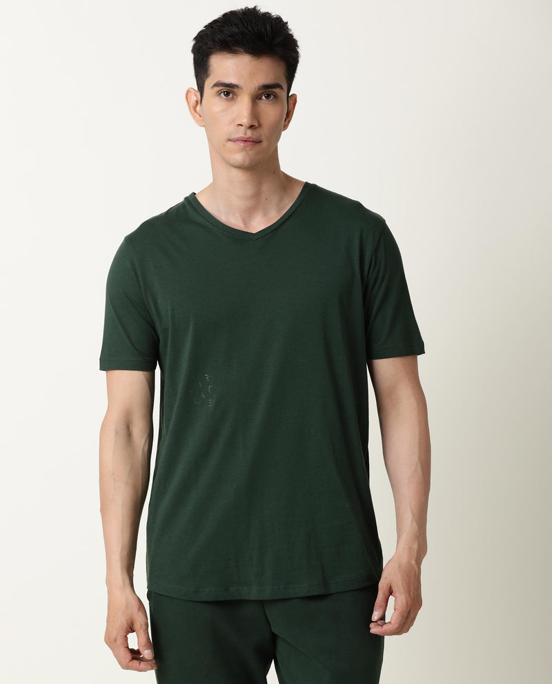 ARTICALE CLEOK MOUNTAIN GREEN T-SHIRT RELAXED FIT V-NECK HALF SLEEVE
